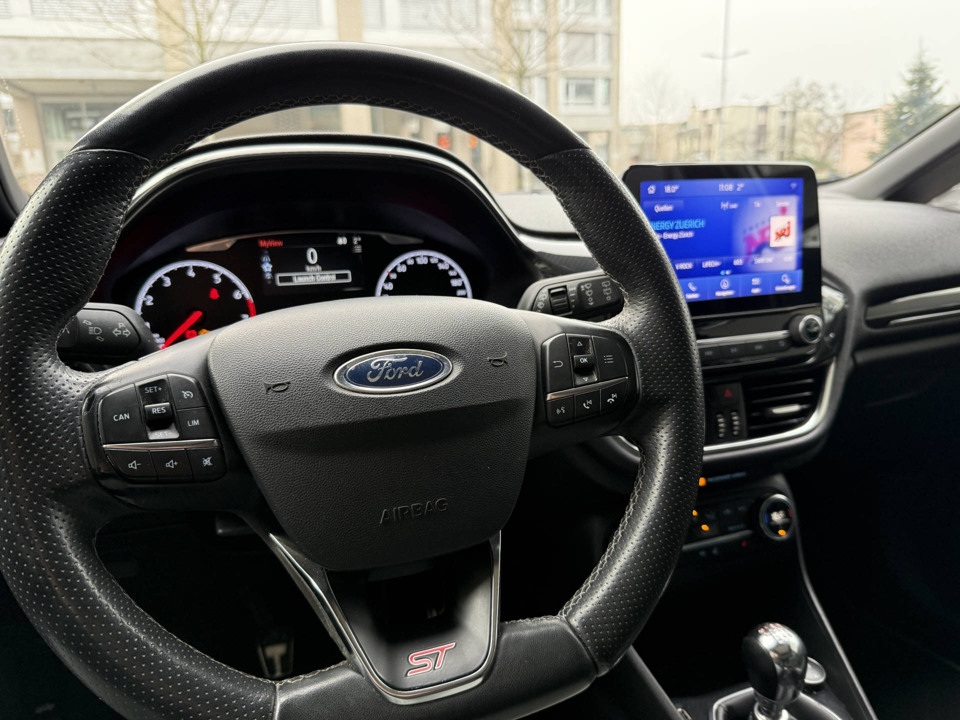FORD Fiesta 1.5 EcoB ST+-image-9