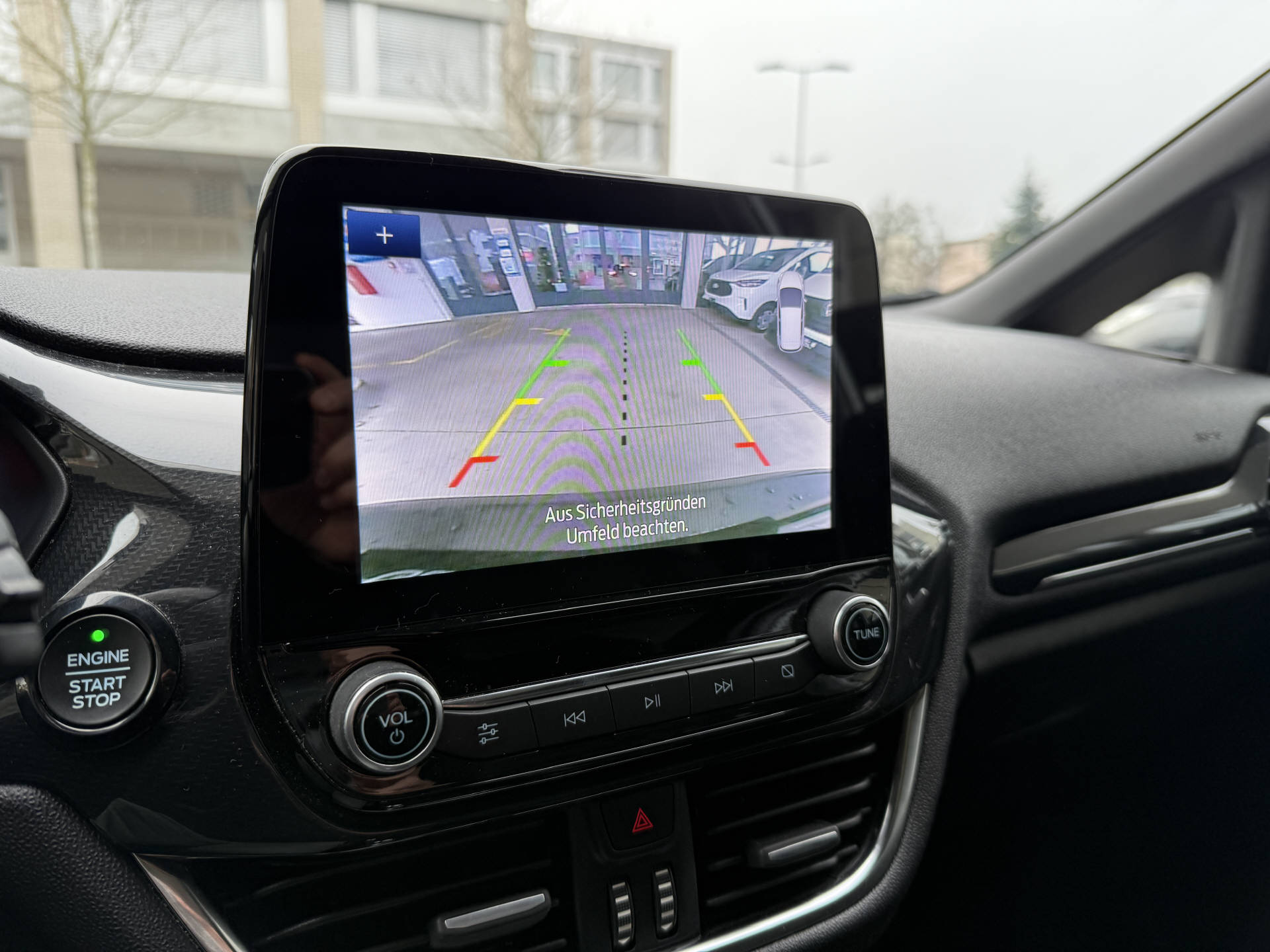 FORD Fiesta 1.5 EcoB ST+-image-12