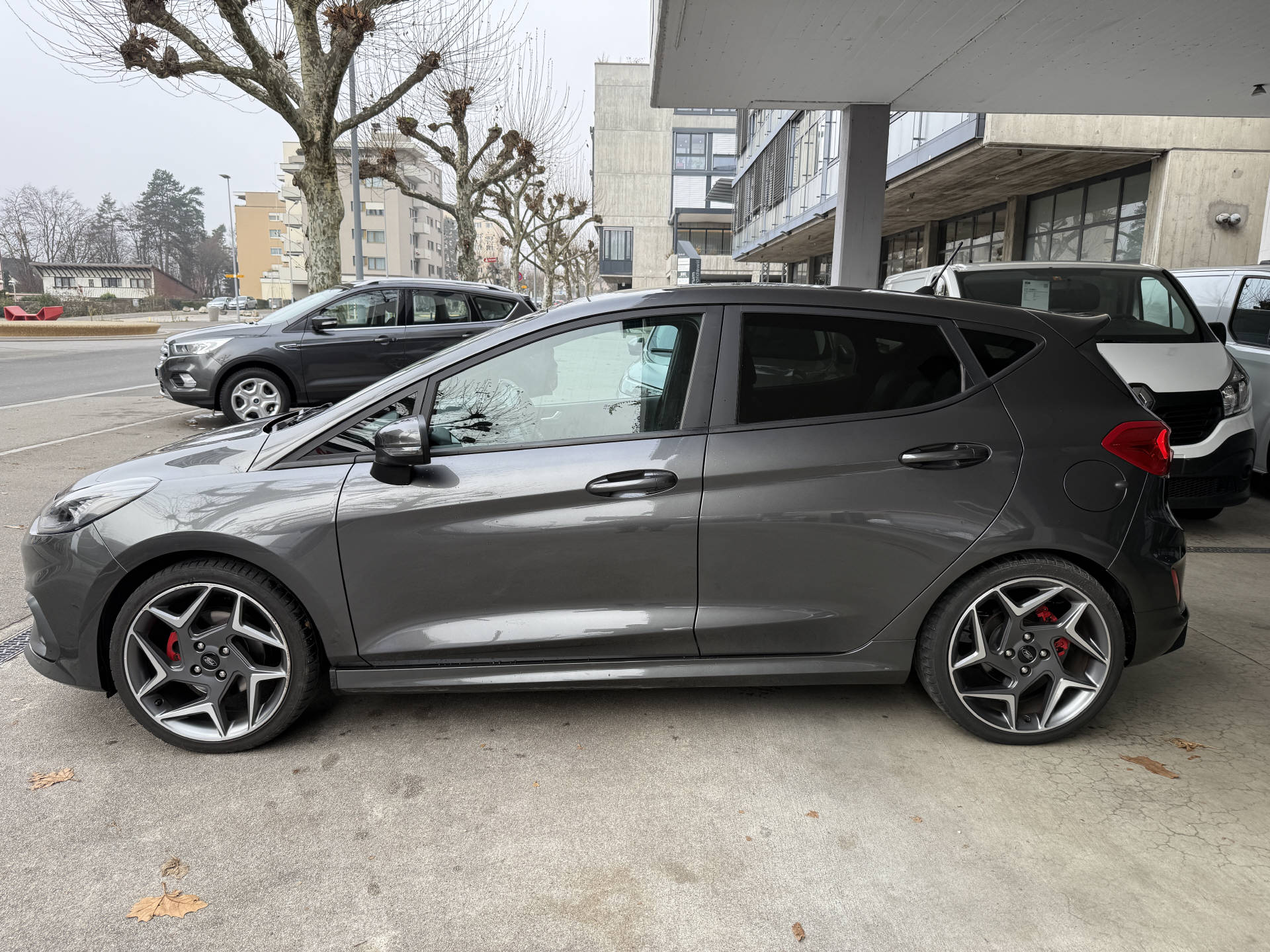 FORD Fiesta 1.5 EcoB ST+-showroom-element-1