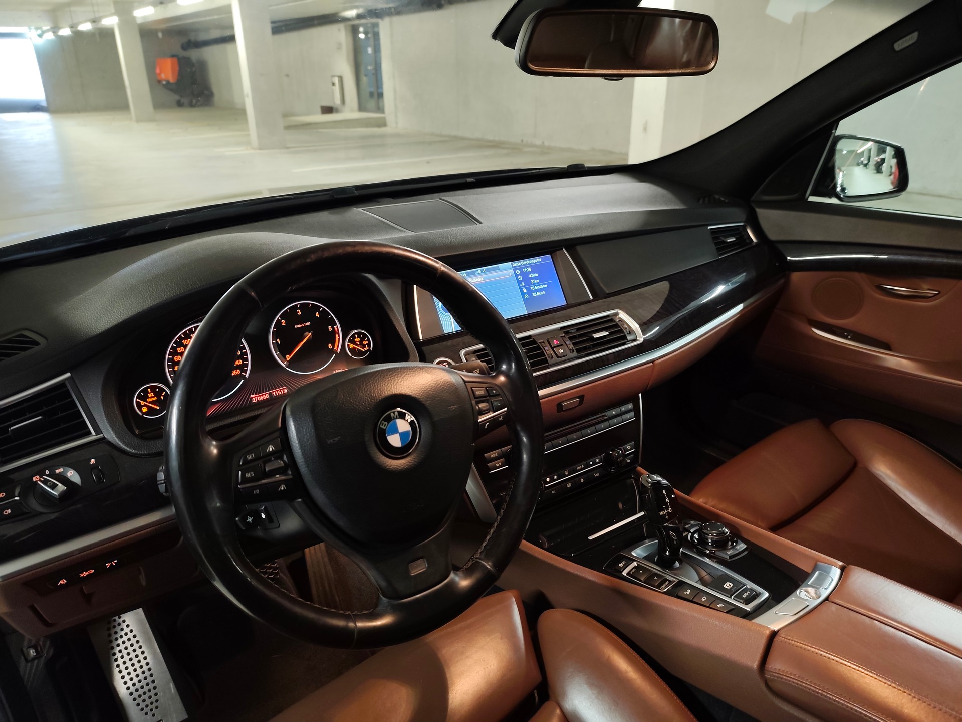 BMW 535d xDrive GT Steptronic frisch ab Service ab MFK Dez. 2025-image-9