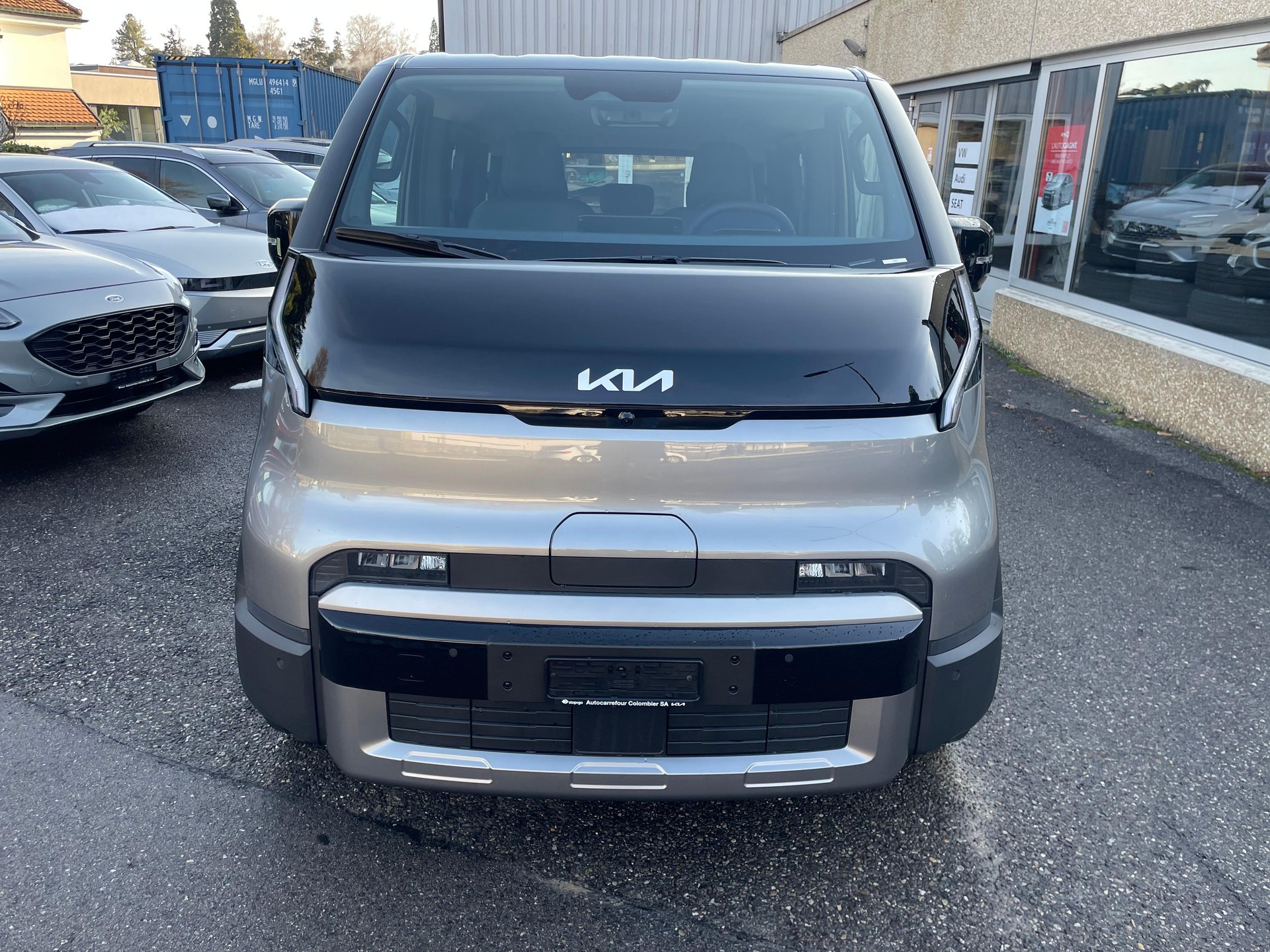 KIA PV5 Passenger 71.2 kWh Elite-image-4