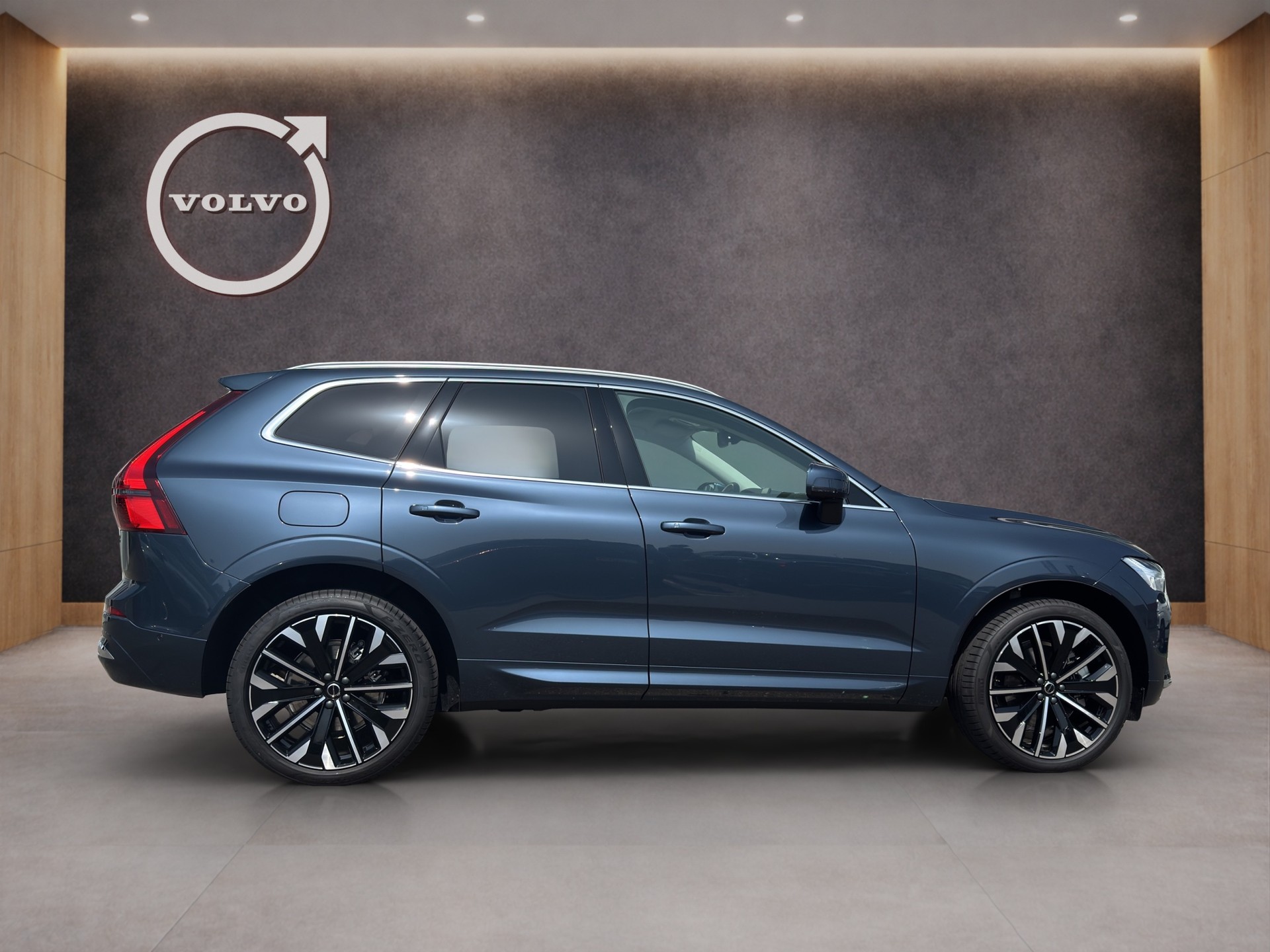 VOLVO XC60 2.0 T6 TE Ultra Bright eAWD-image-6