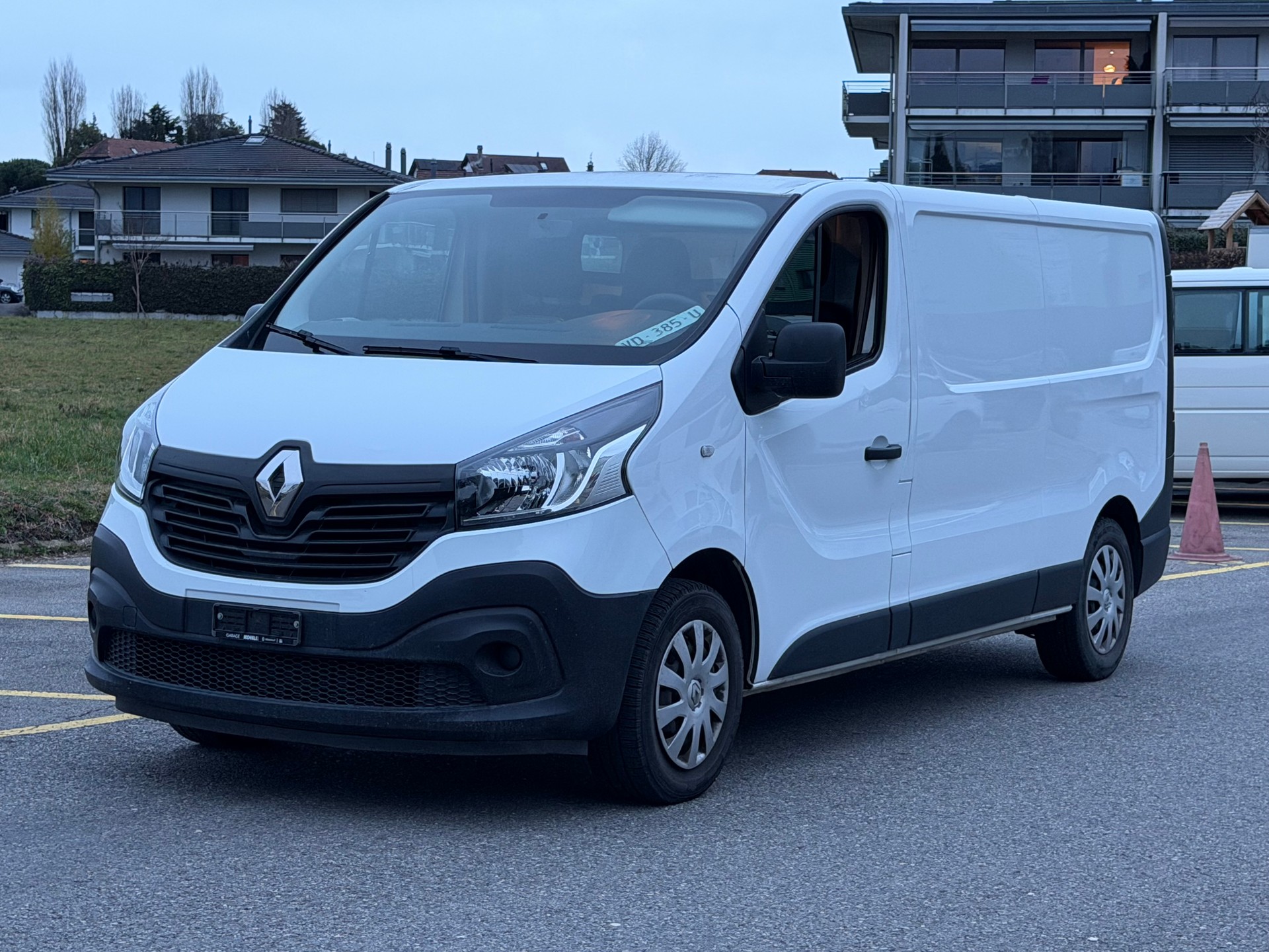 RENAULT Trafic 1.6 ENERGY TwinT. dCi125 2.9t Business L2H1-showroom-element-1