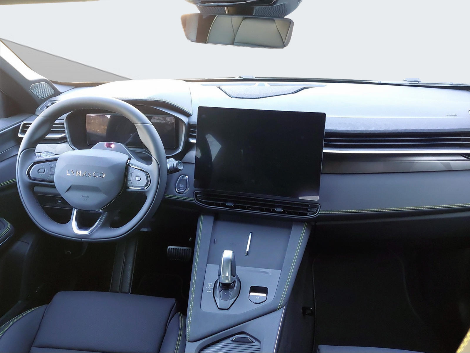 LYNK & CO 01 1.5 PHEV More-image-15