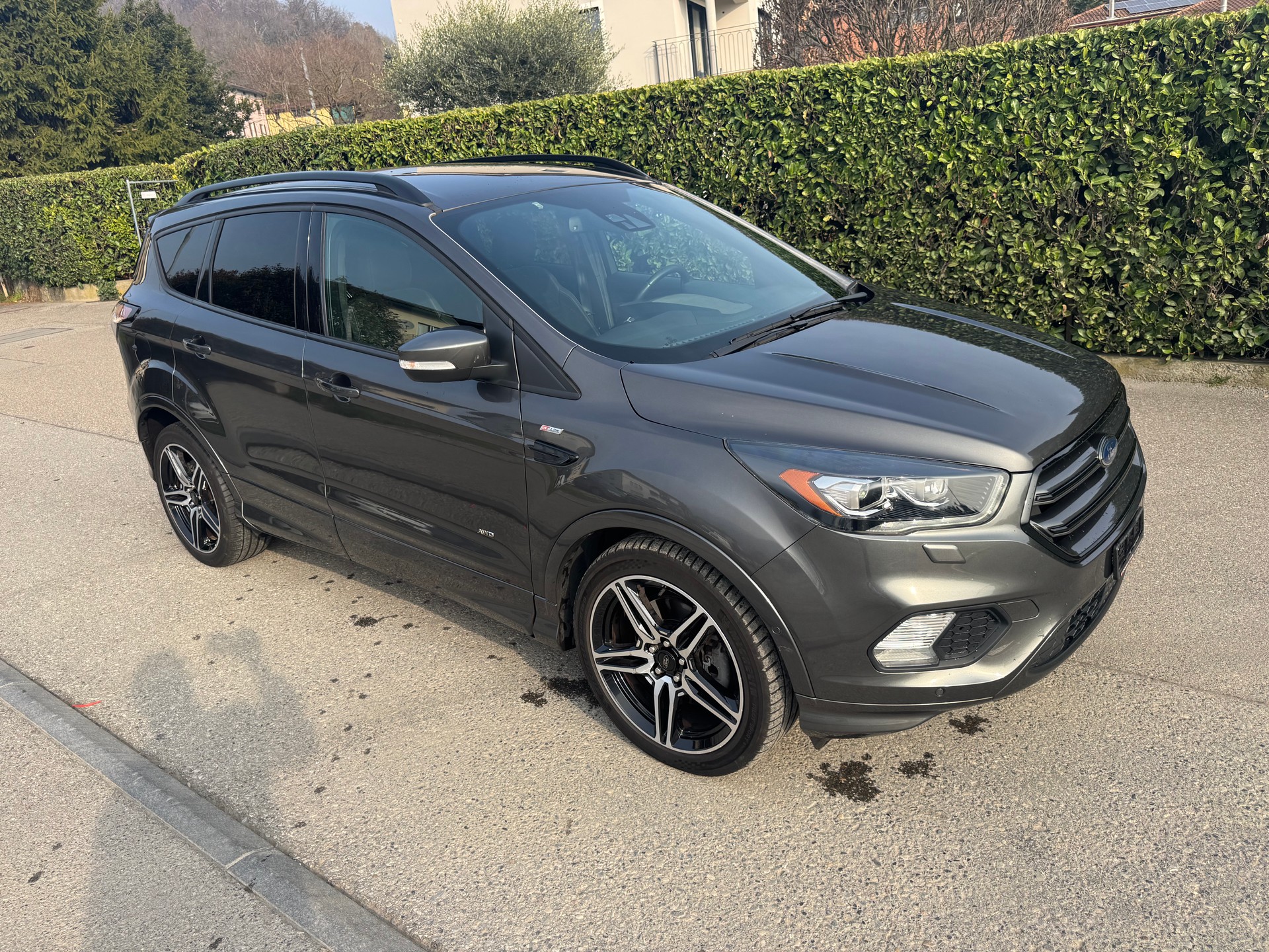 FORD Kuga 2.0 TDCi ST Line 4WD PowerShift-image-3