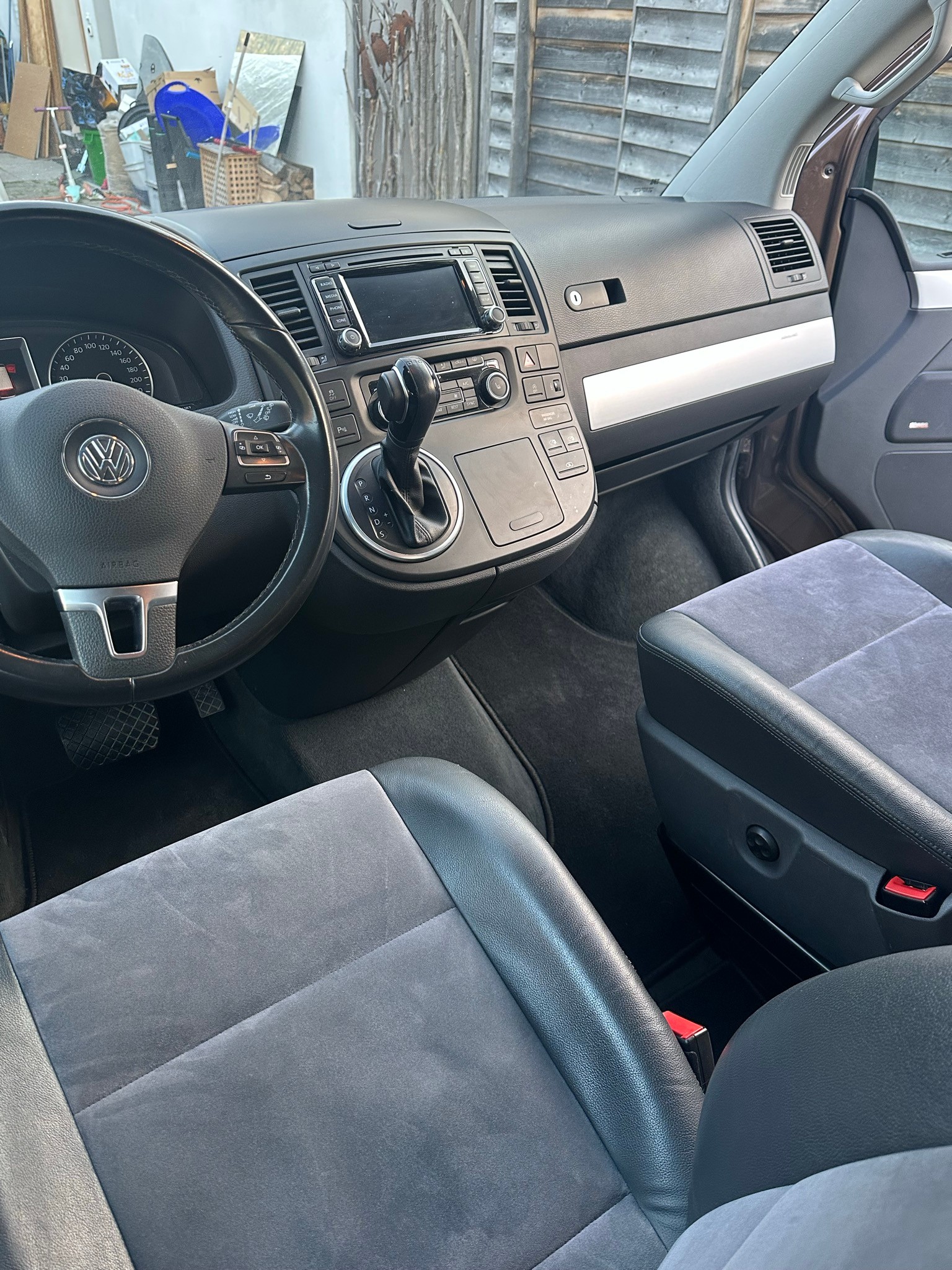 VW Mutli. D 4M BMT Highline DSG-image-9