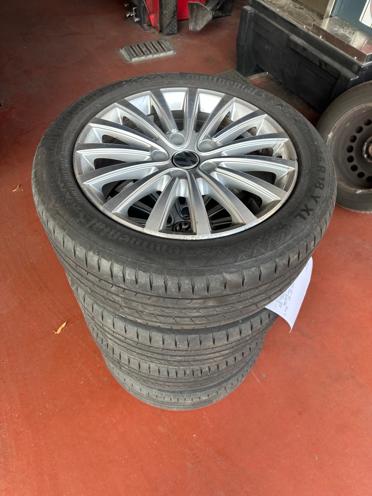 VW Mutli. D 4M BMT Highline DSG-image-16