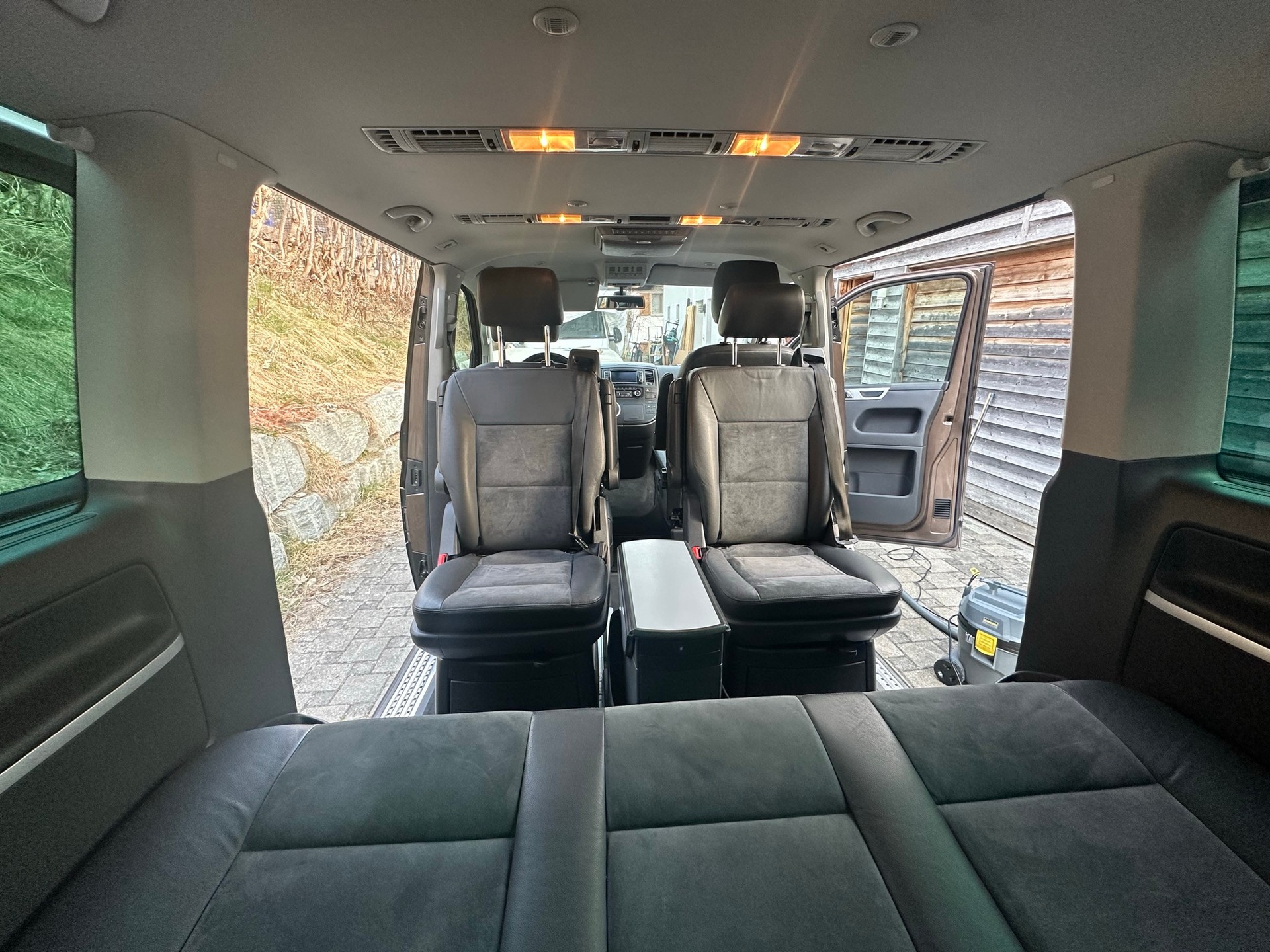 VW Mutli. D 4M BMT Highline DSG-image-7