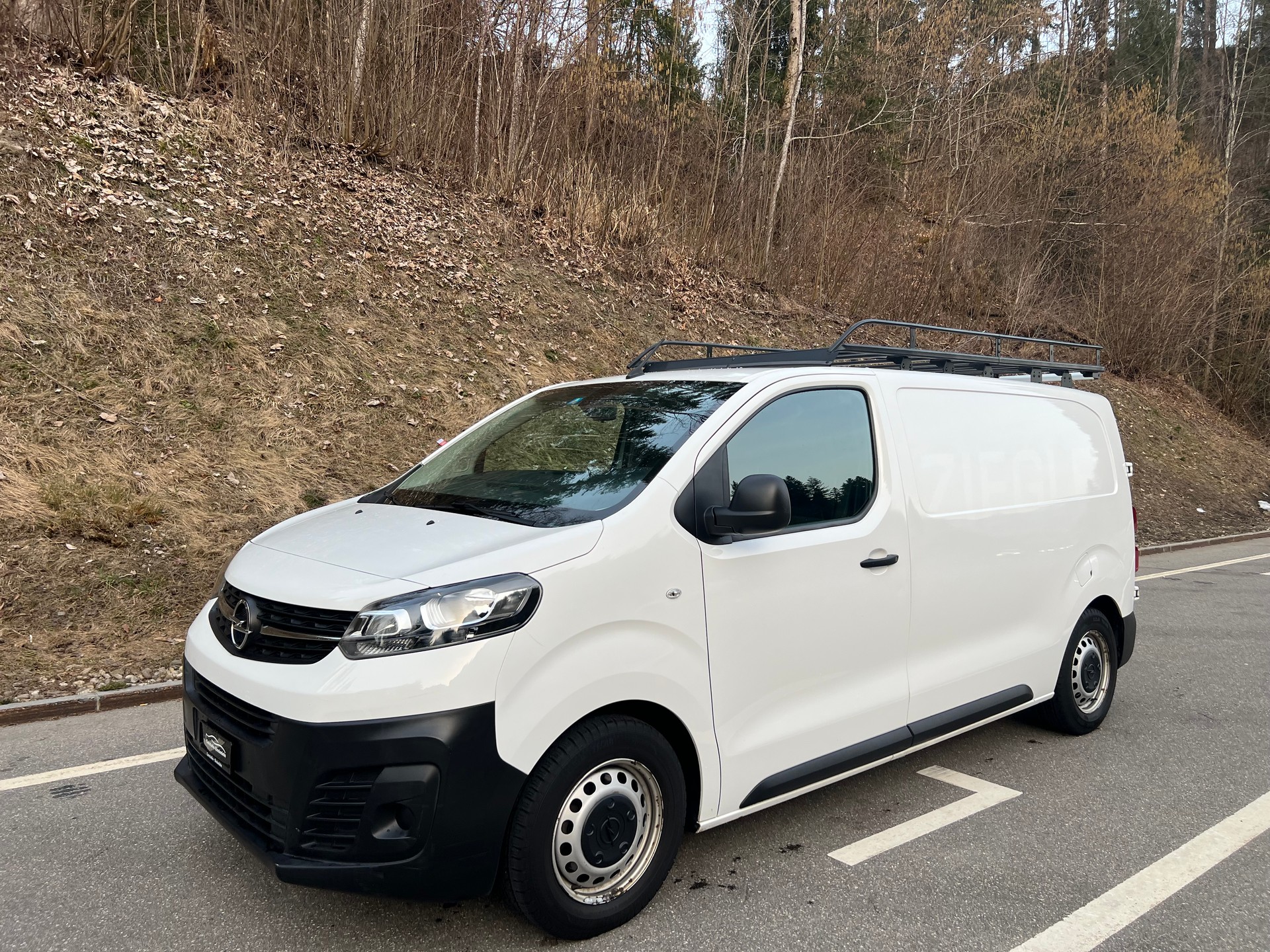 OPEL Vivaro Cargo 1.5 CDTI Inkl. Innenausbau!