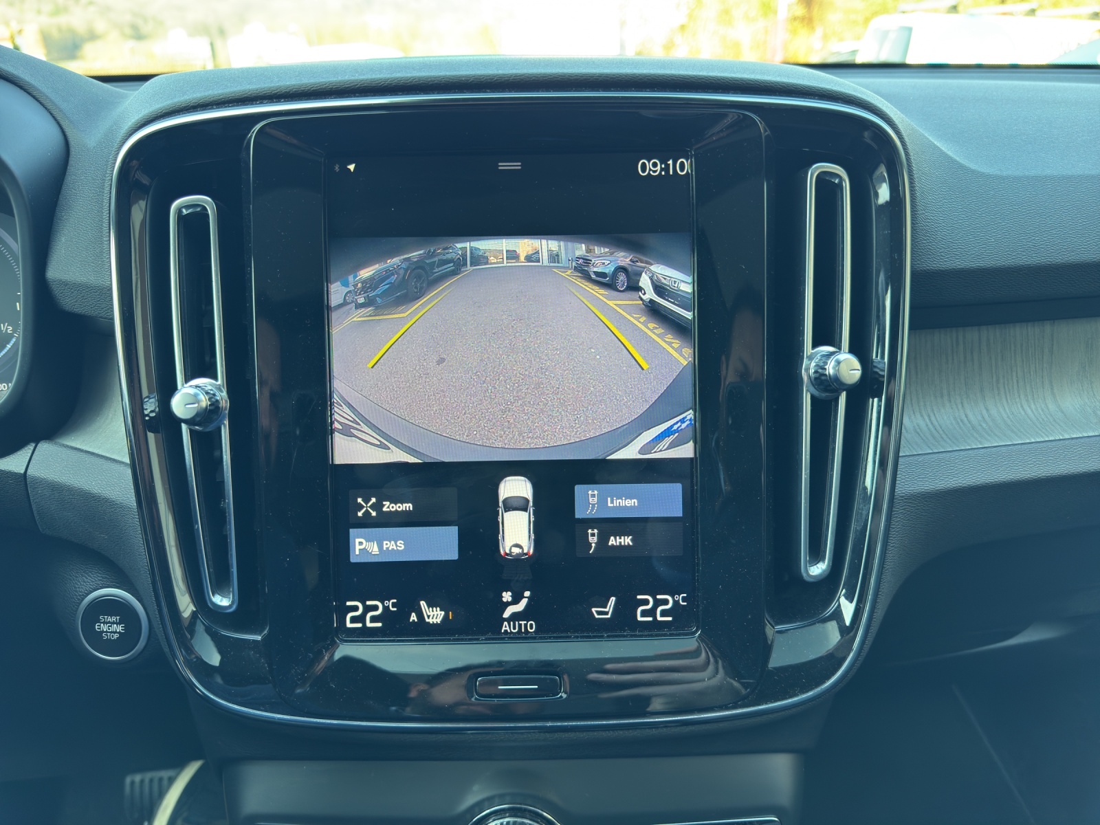 VOLVO XC40 T5 TwE Inscription DCT-image-20