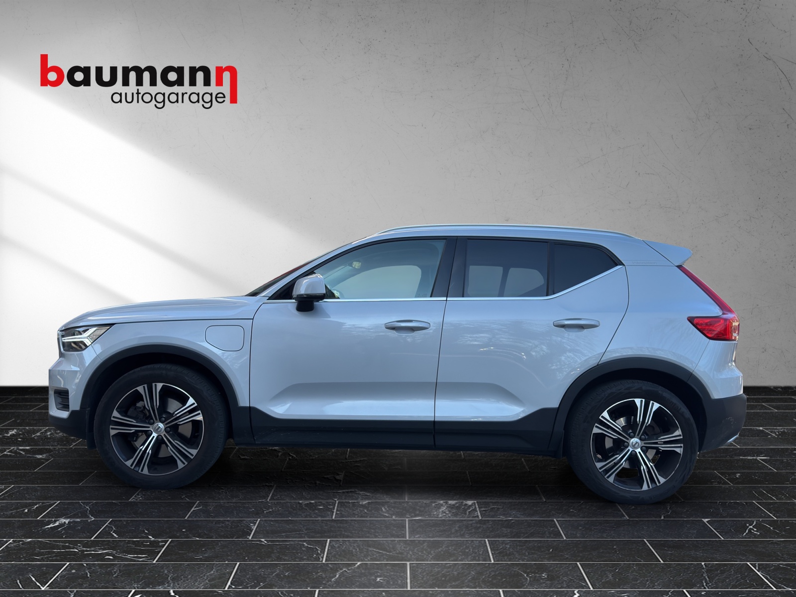 VOLVO XC40 T5 TwE Inscription DCT-image-5