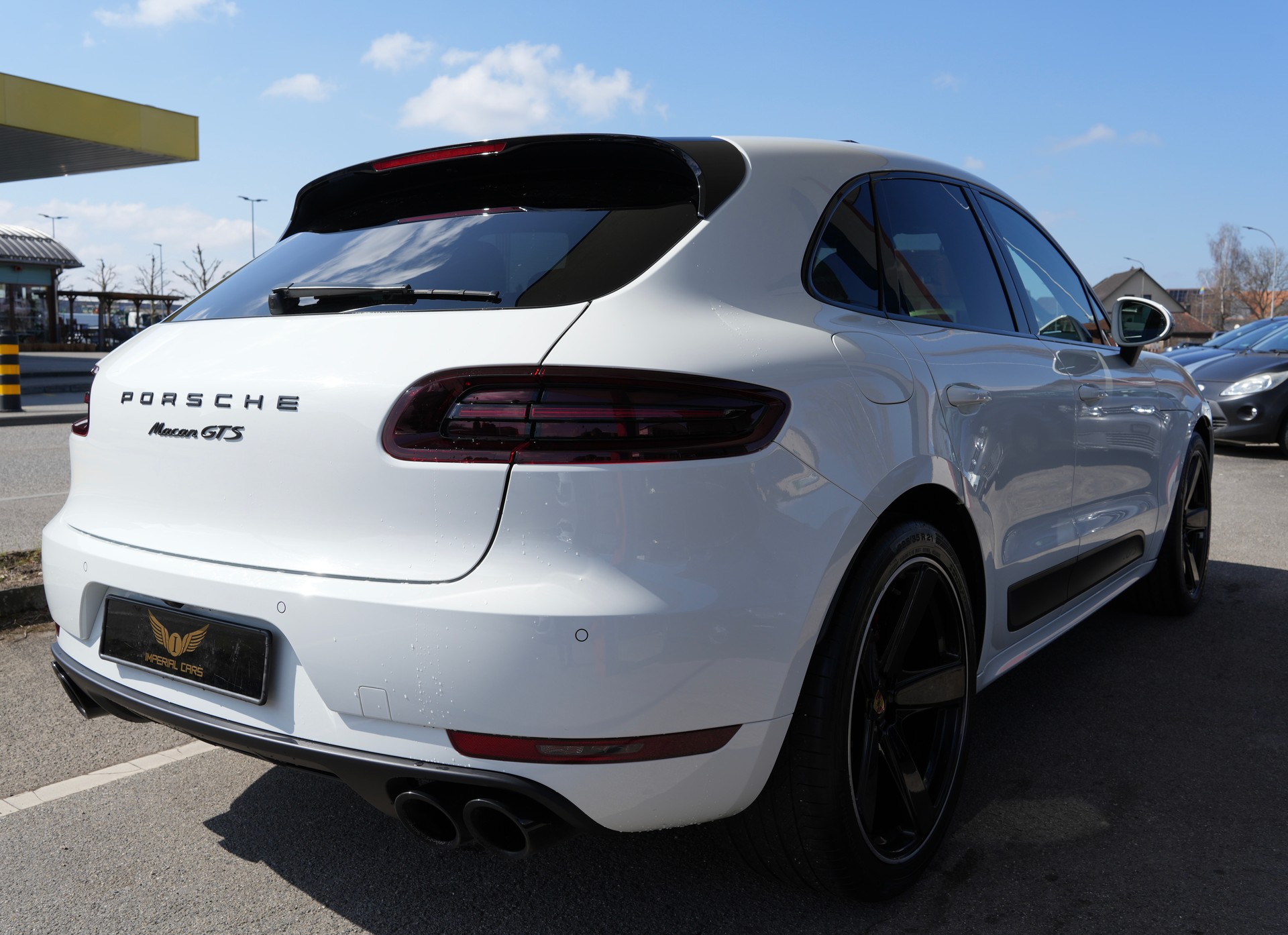PORSCHE Macan GTS PDK-image-4