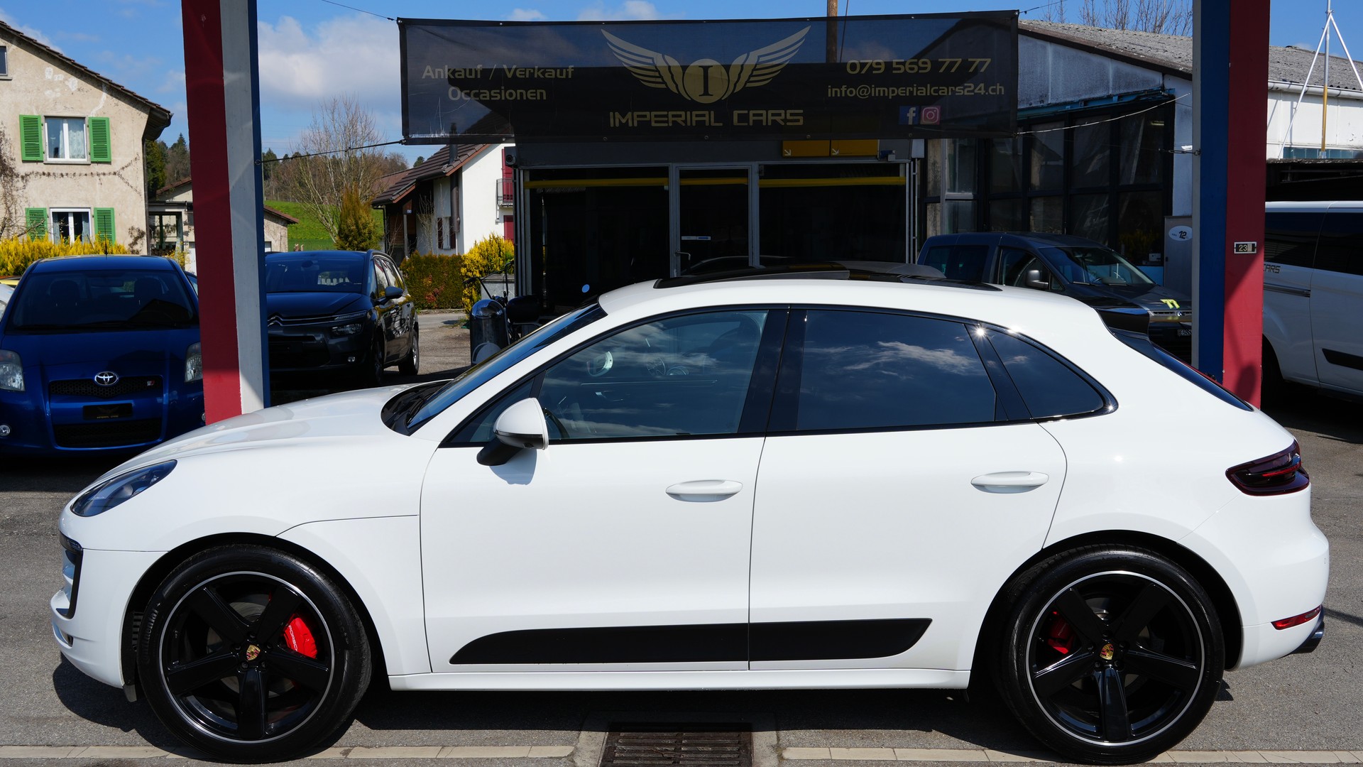 PORSCHE Macan GTS PDK-image-1