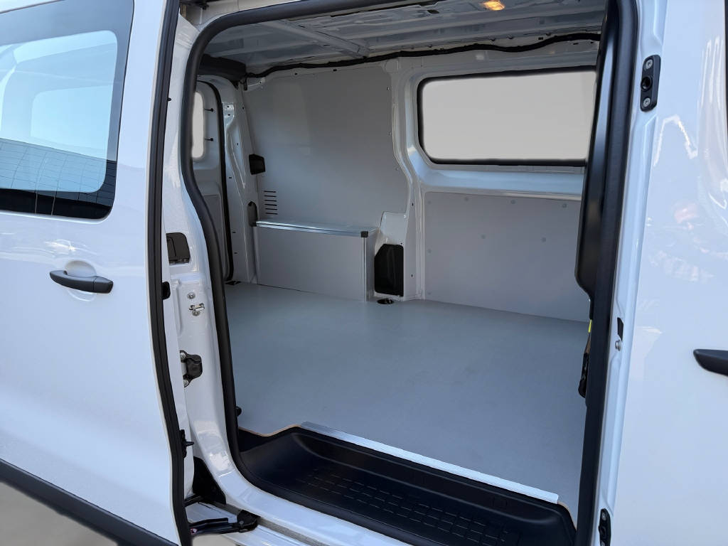 CITROEN Jumpy Fourgon M Diesel 120ch Manuelle-image-12