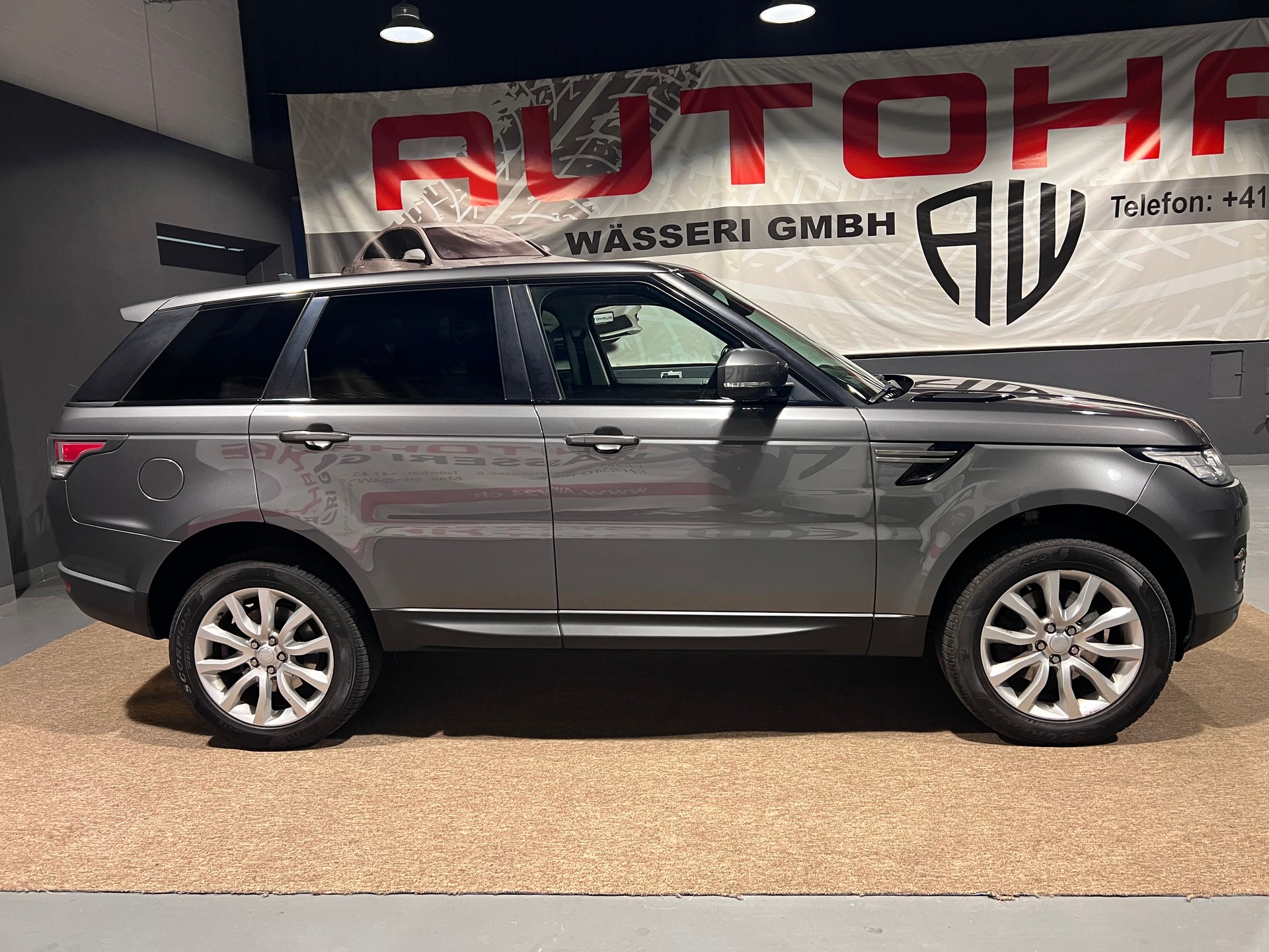 LAND ROVER Range Rover Sport 3.0 TDV6 SE Automatic-showroom-element-1