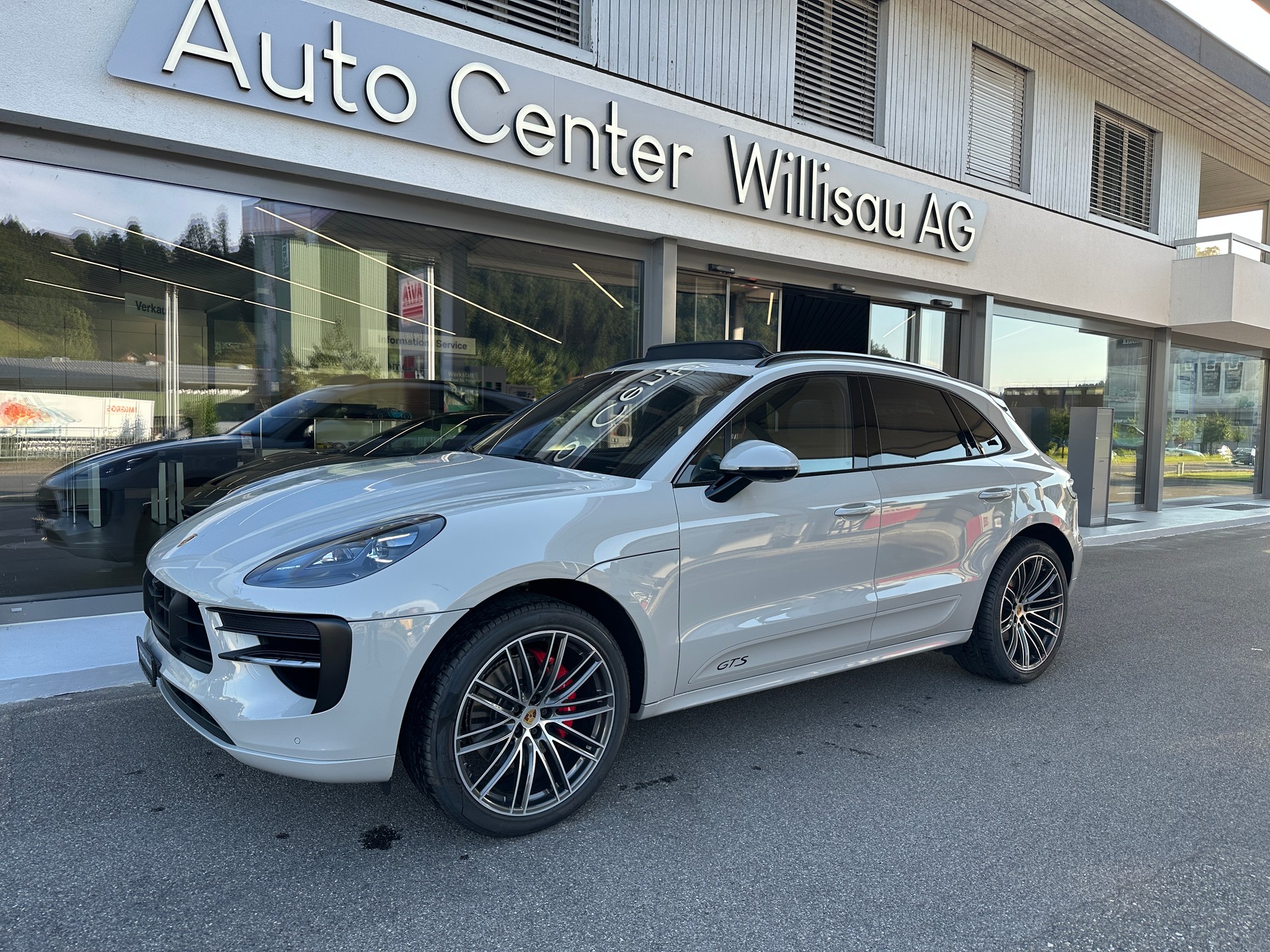 PORSCHE Macan GTS PDK