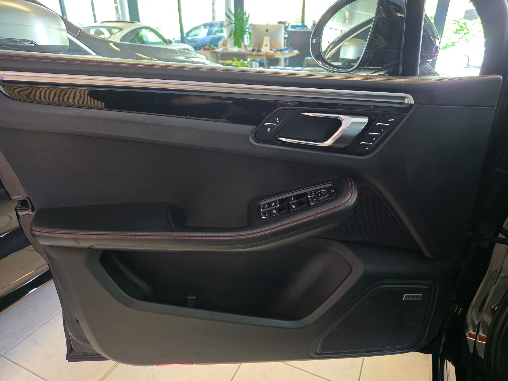 PORSCHE Macan 3.0 V6 GTS ''Frisch ab grossem Service''-image-6
