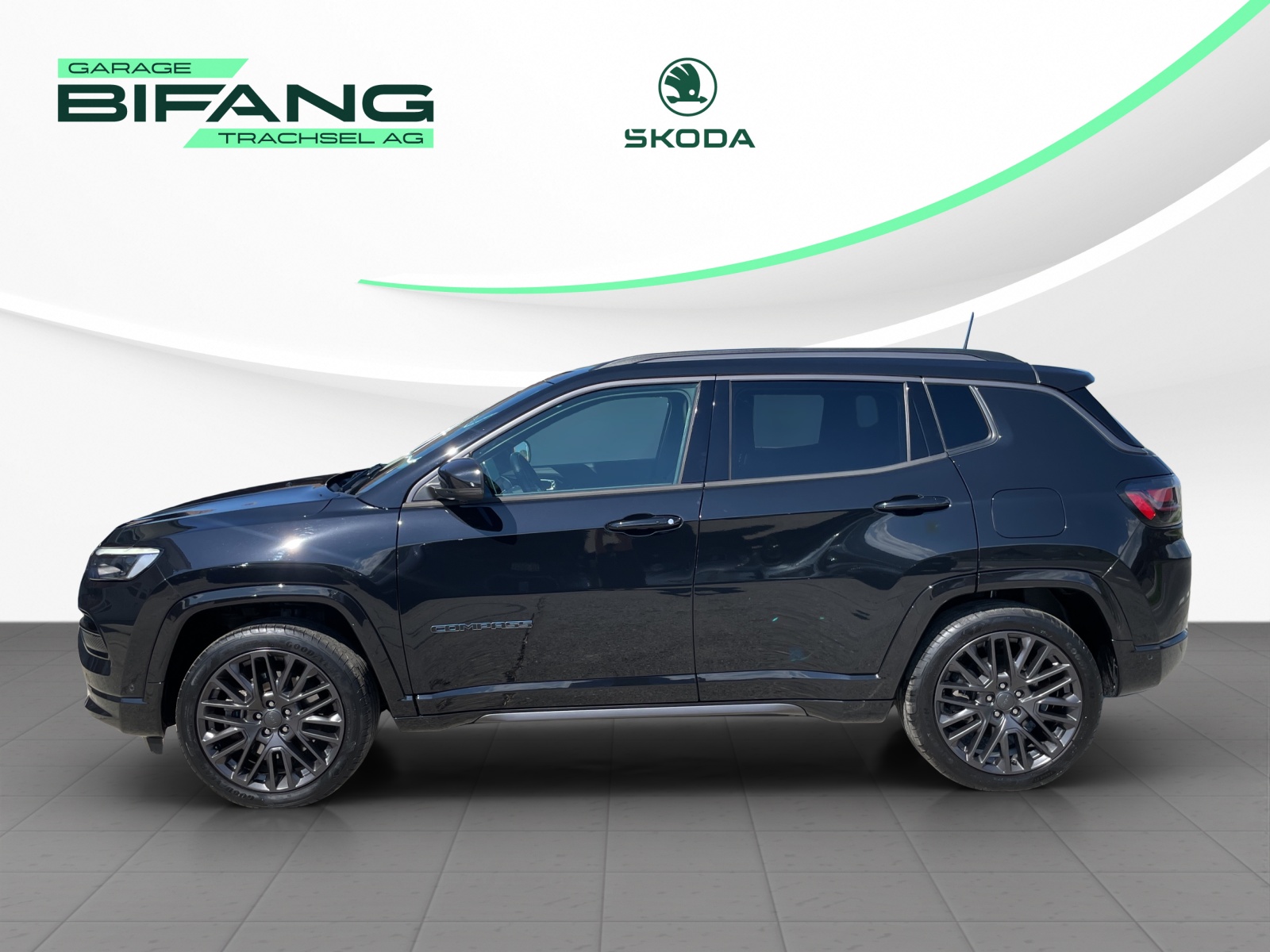 JEEP Compass 1.3 T PHEV S AWD-showroom-element-2