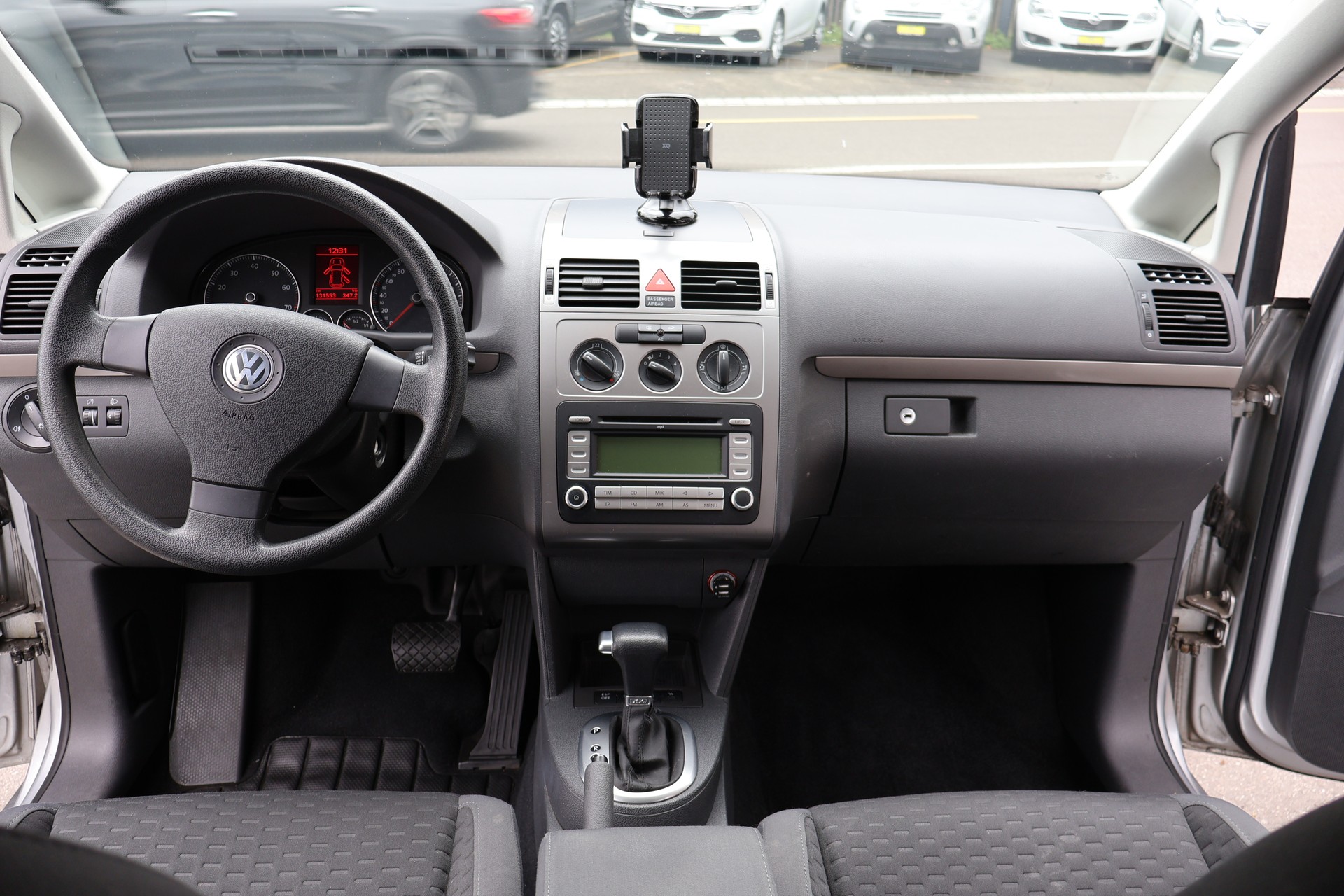 VW Touran 1.4 TSI Trendline-image-11