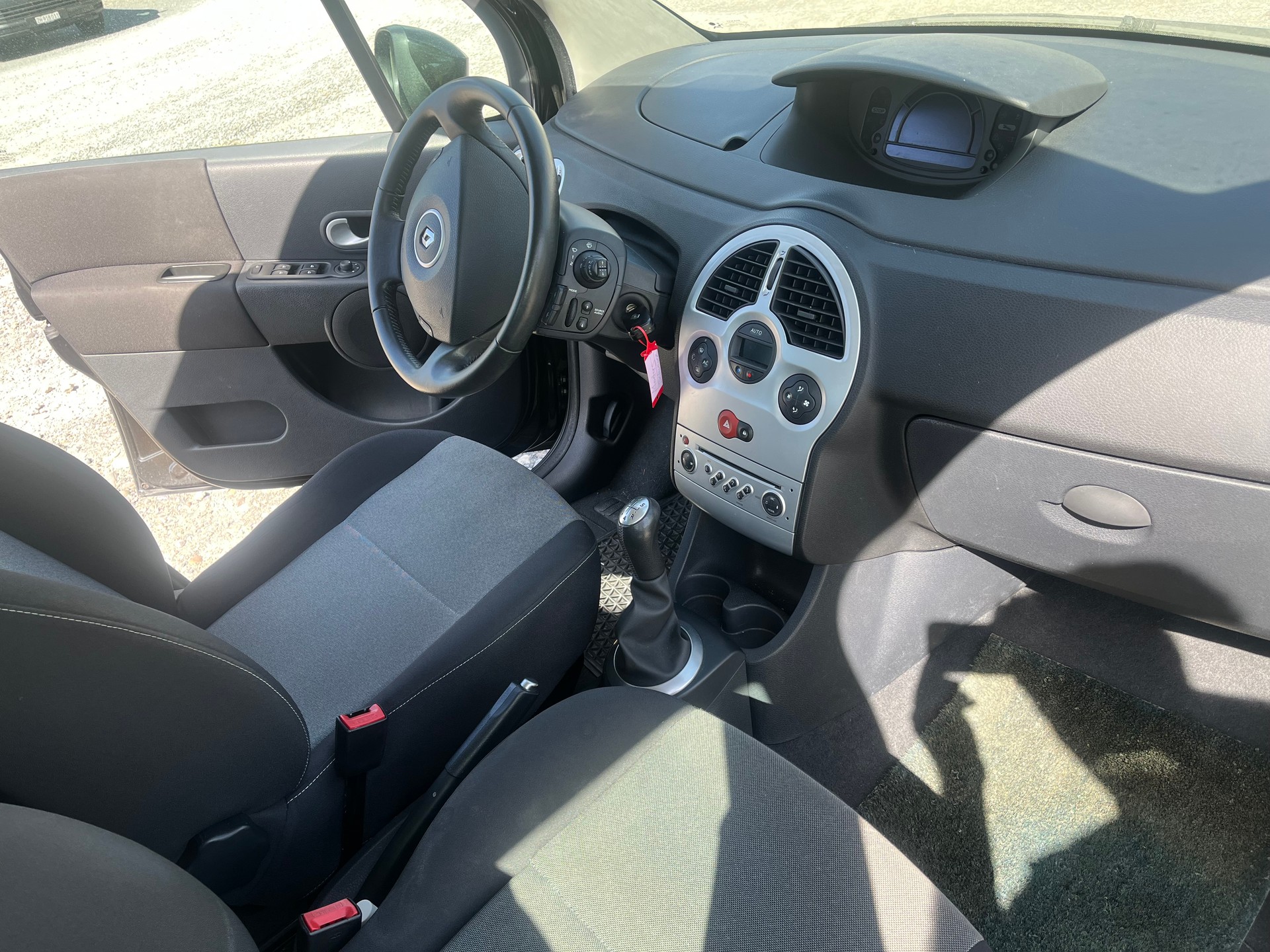 RENAULT Modus 1.6 16V Dynamique-image-2