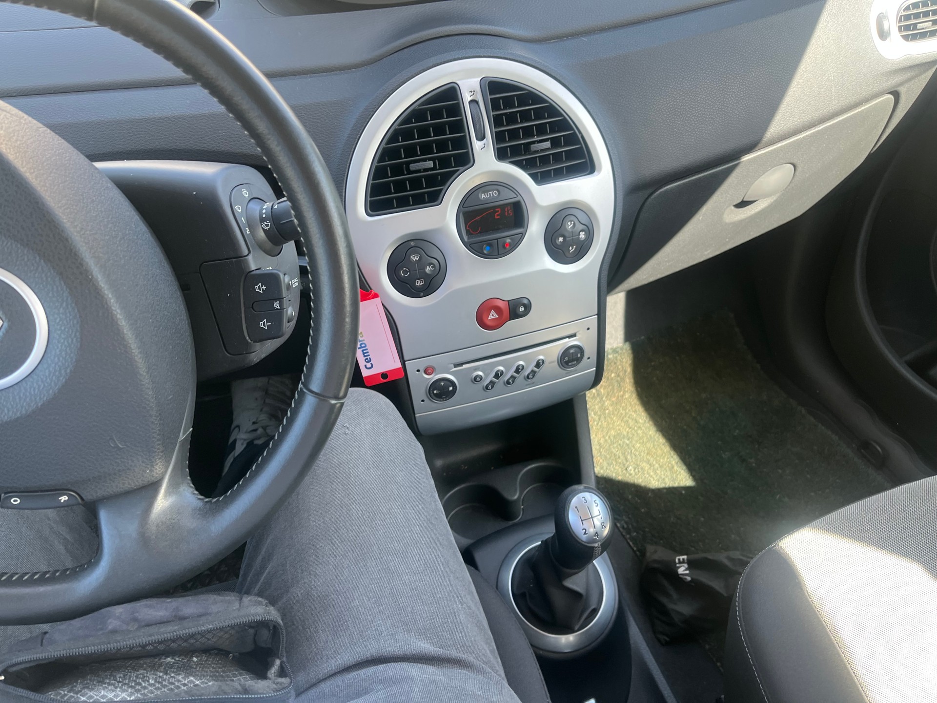 RENAULT Modus 1.6 16V Dynamique-image-11