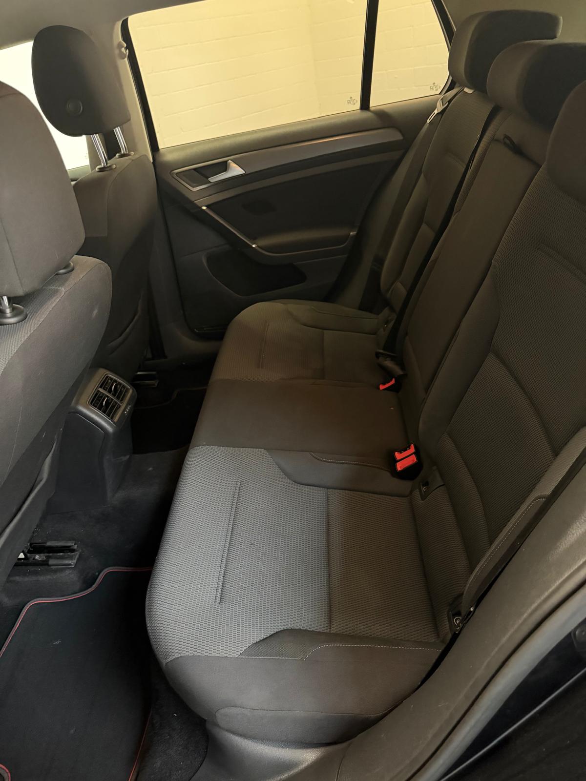 VW Golf 1.2 TSI Comfortline-image-13
