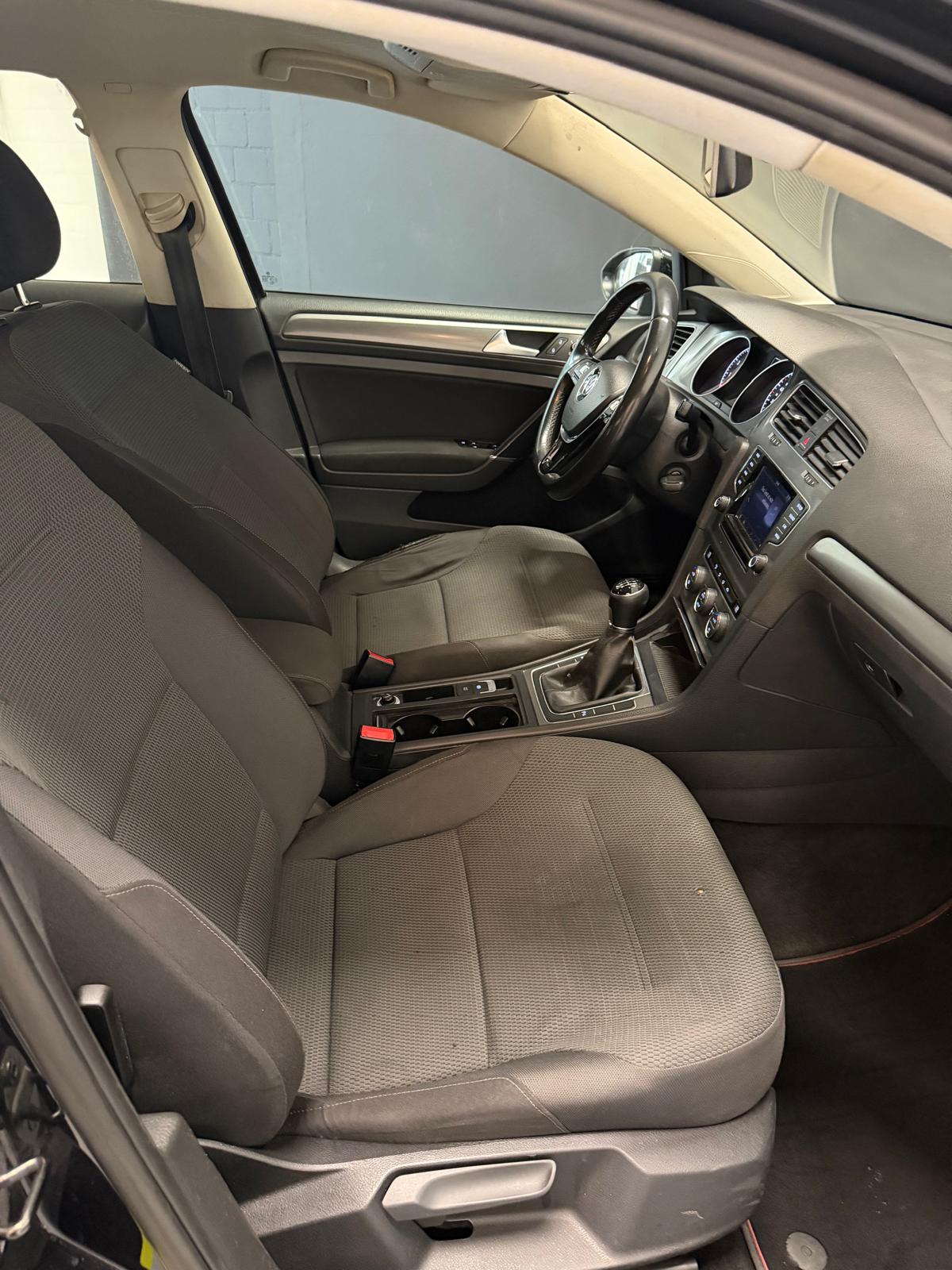 VW Golf 1.2 TSI Comfortline-image-12