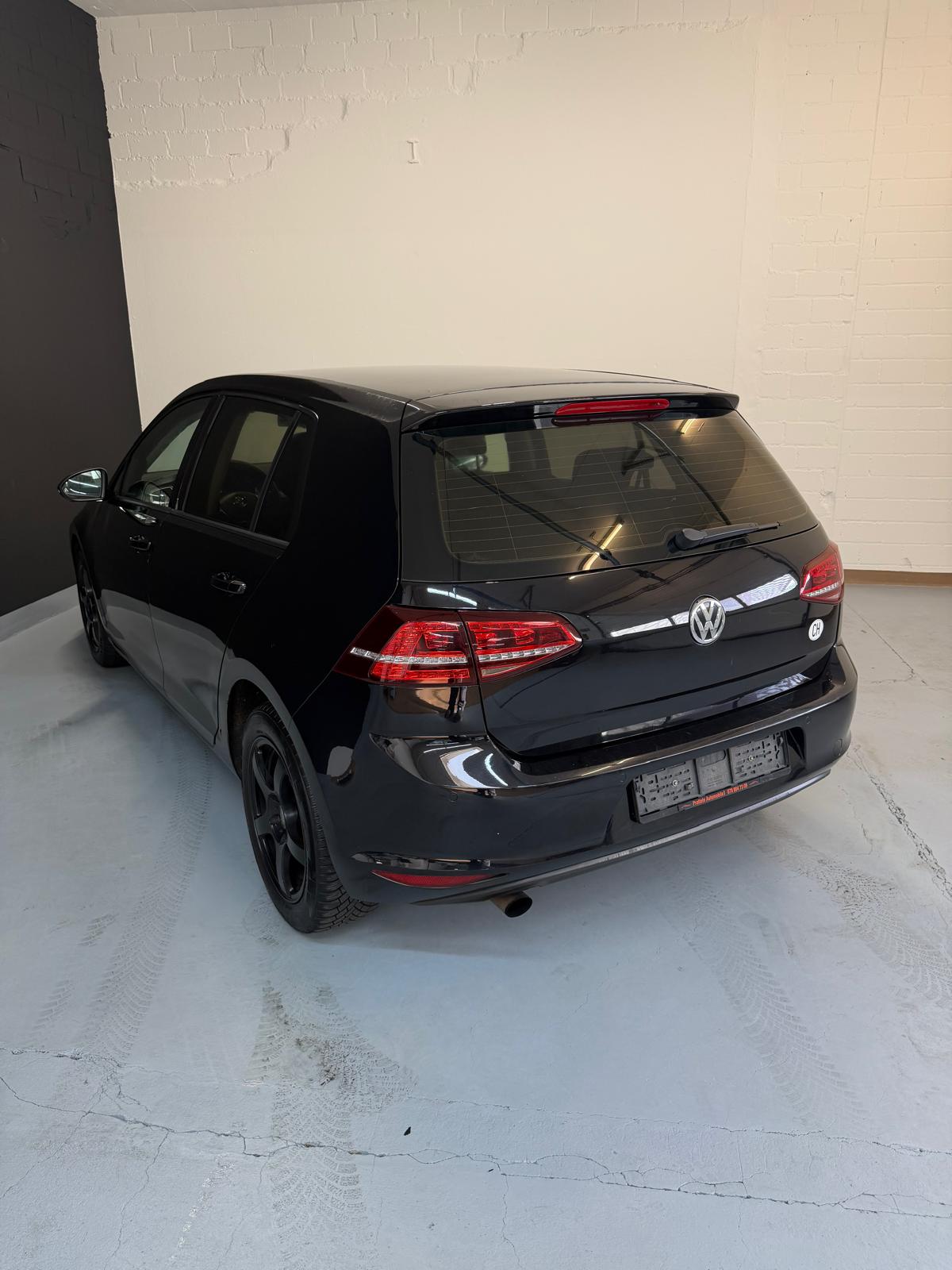 VW Golf 1.2 TSI Comfortline-showroom-element-3