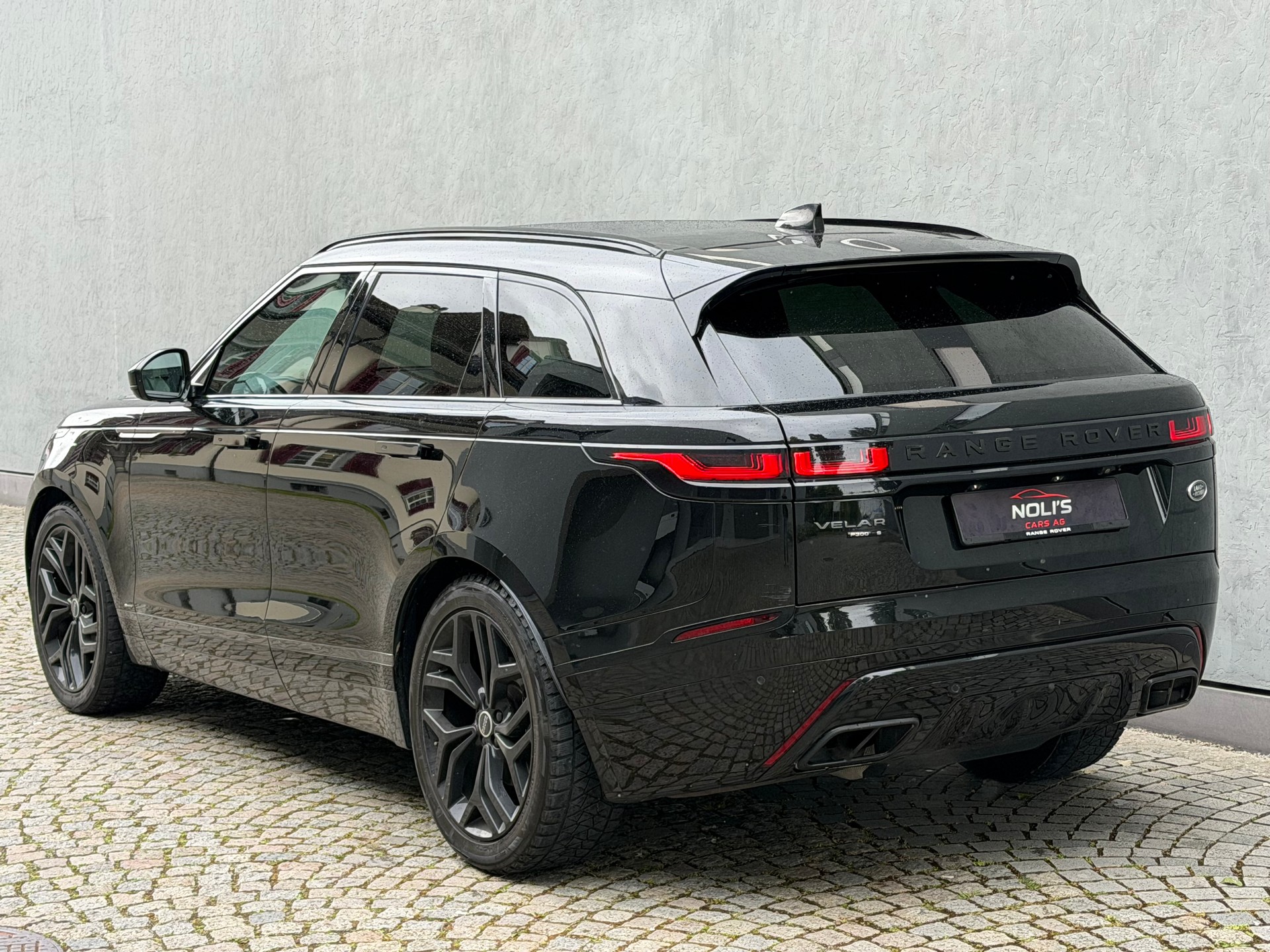 LAND ROVER Range Rover Velar R-Dynamic P 300 Automatic-image-6