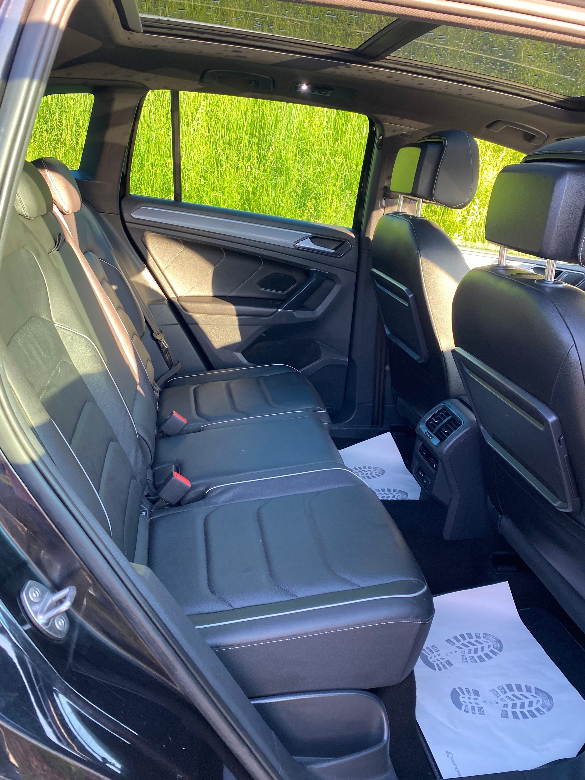VW Tiguan 2.0TSI RLine 4Motion DSG-image-4
