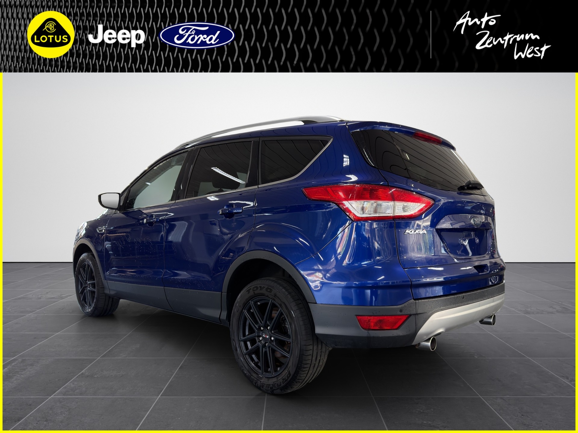 FORD Kuga 2.0 TDCi Carving 4WD-image-2