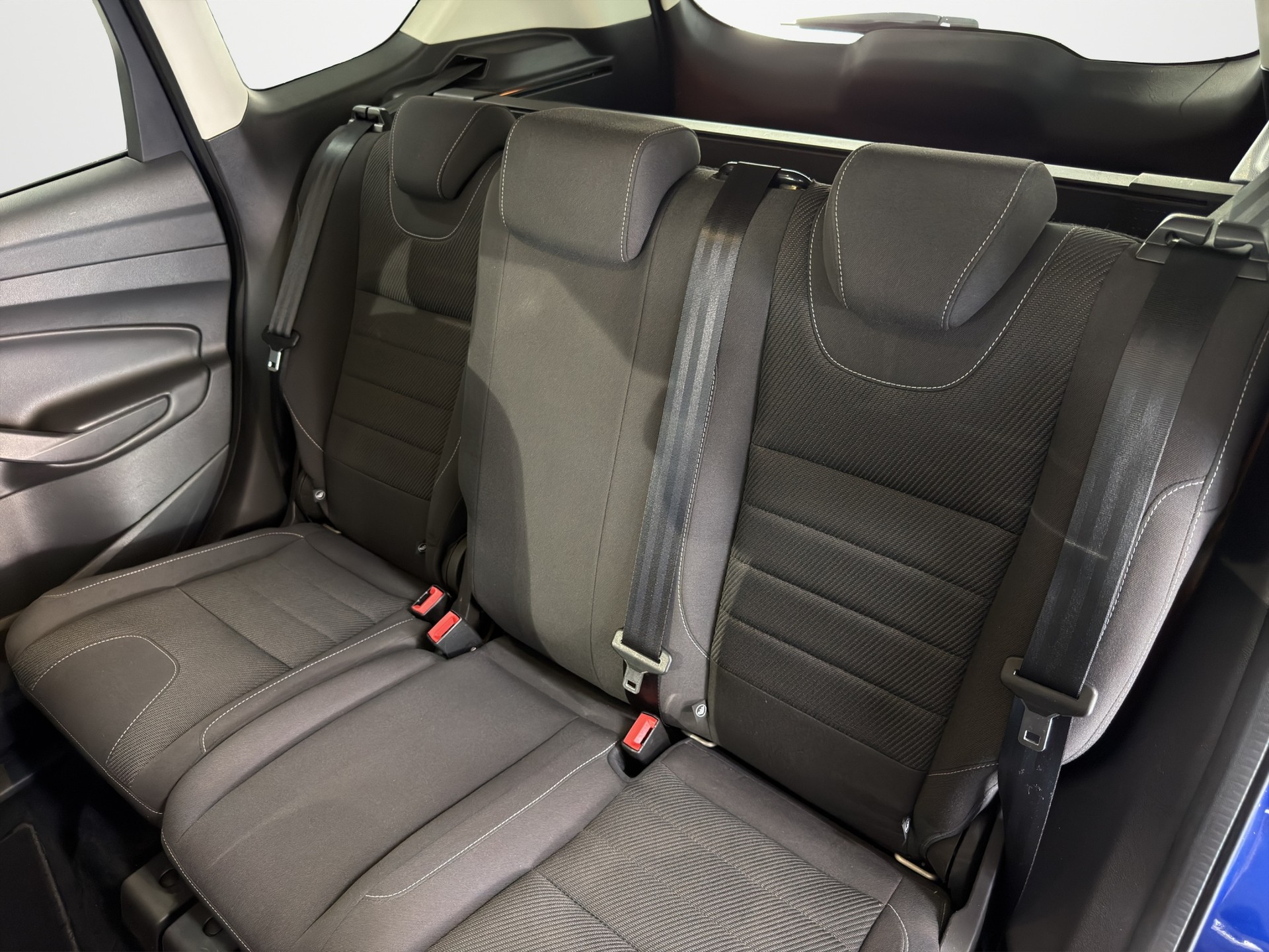 FORD Kuga 2.0 TDCi Carving 4WD-image-10