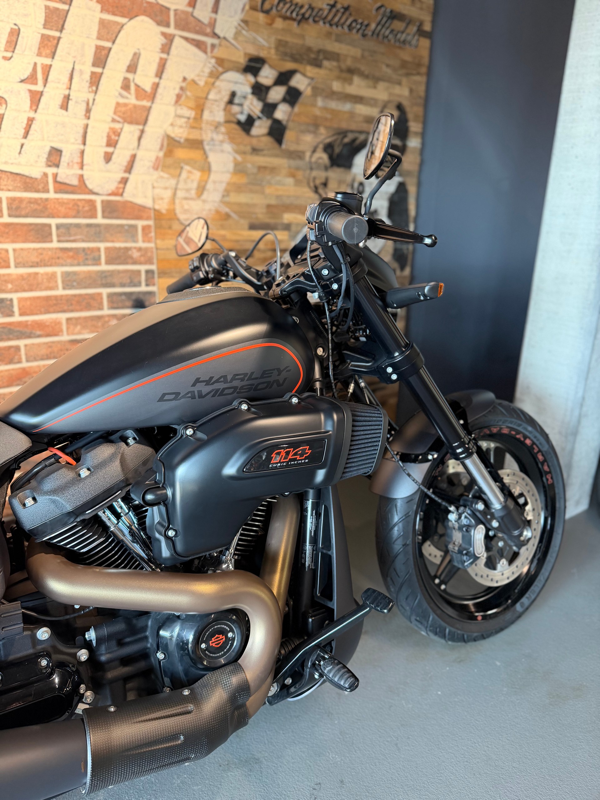 HARLEY-DAVIDSON FXDRS 114 ABS-image-12