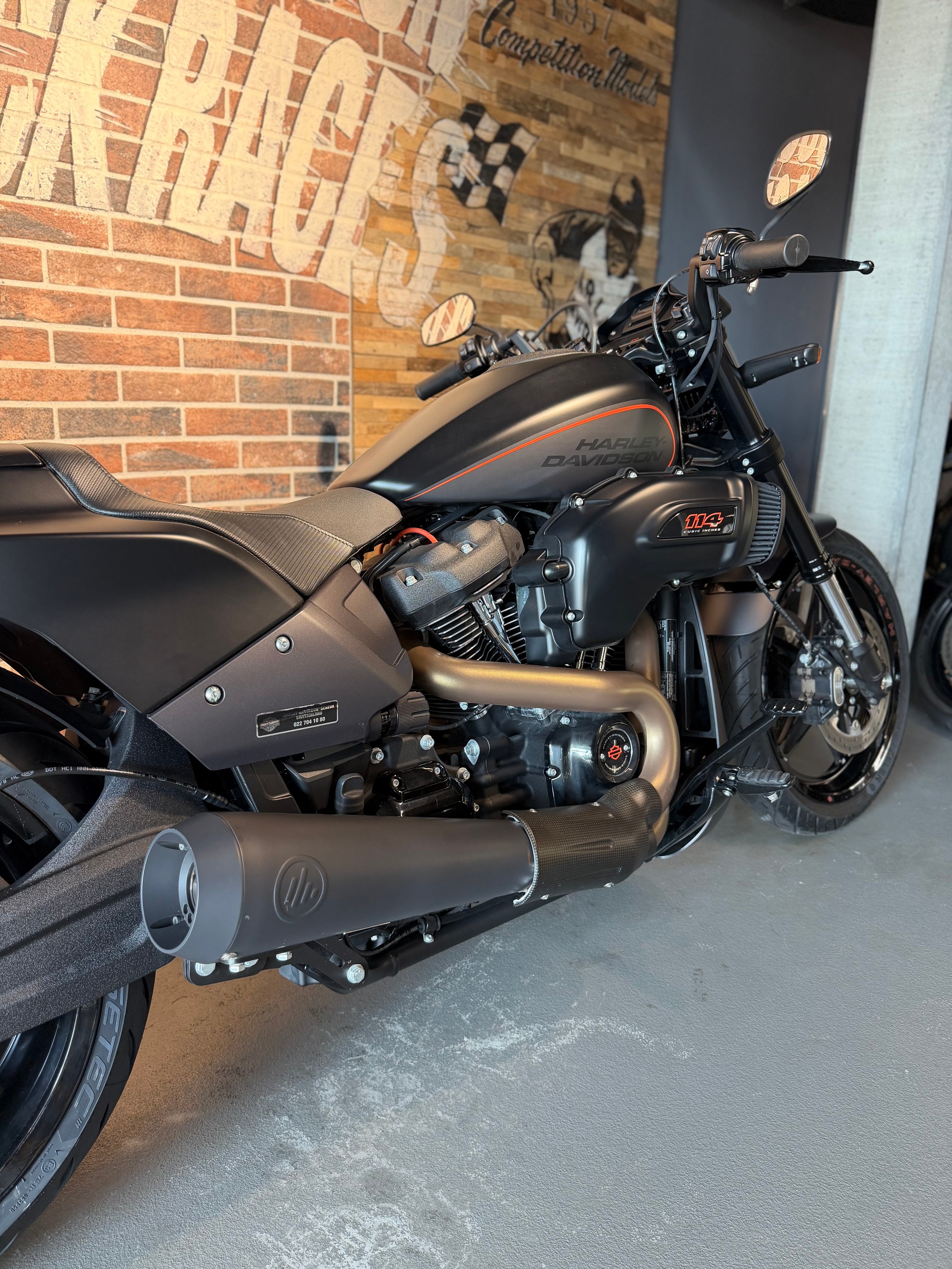 HARLEY-DAVIDSON FXDRS 114 ABS-image-11