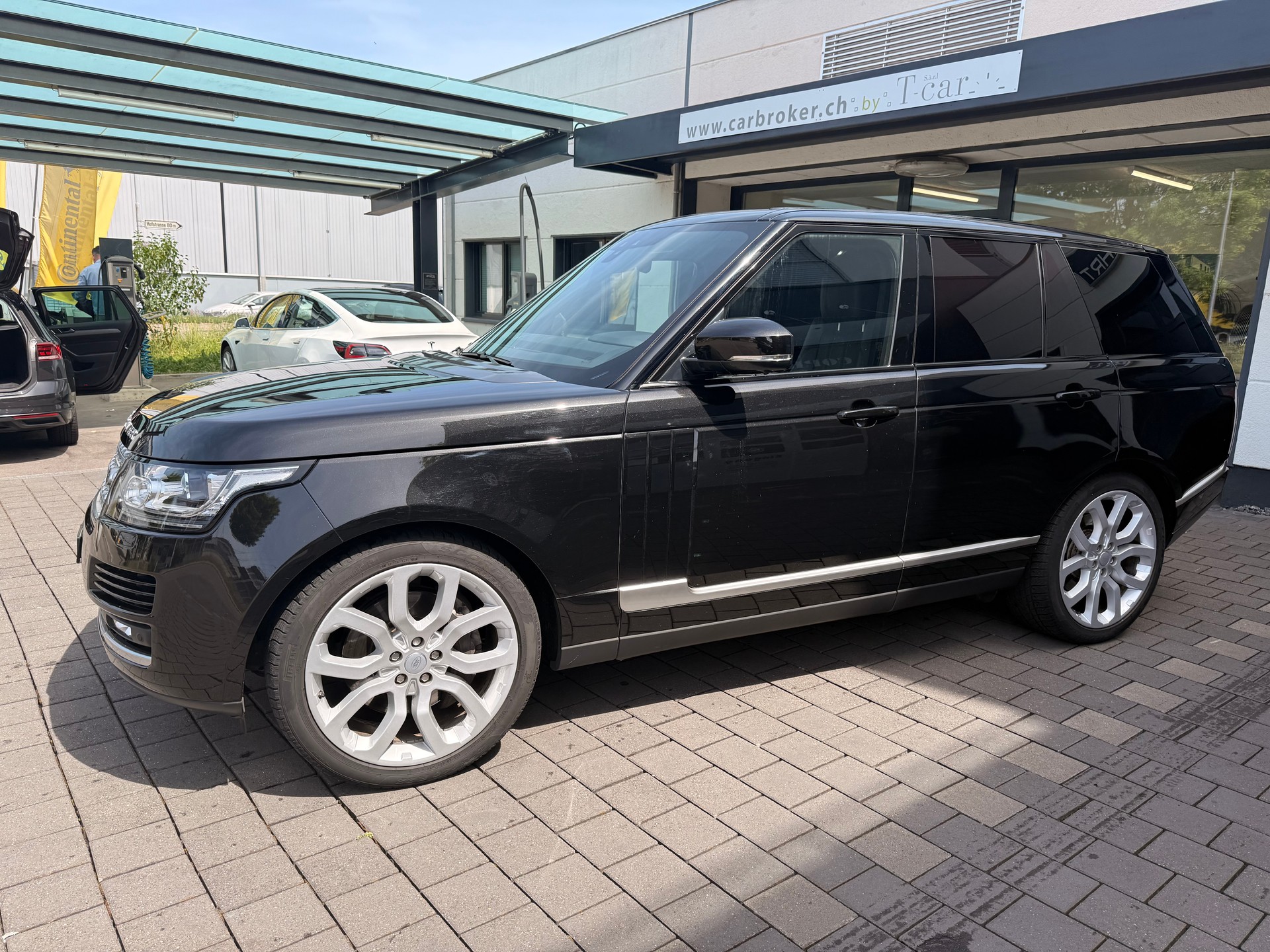 LAND ROVER Range Rover 4.4 SDV8 Vogue Automatic-image-2