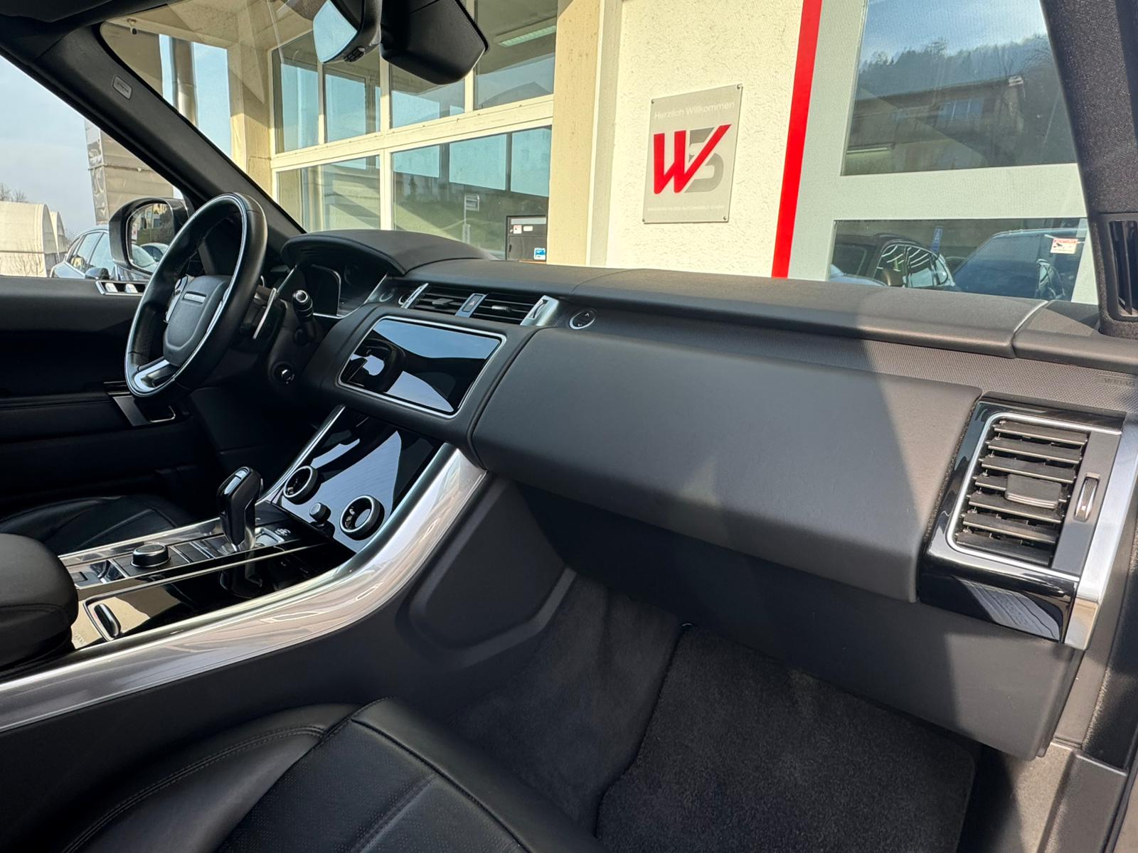 LAND ROVER RANGE ROVER SPORT-image-14