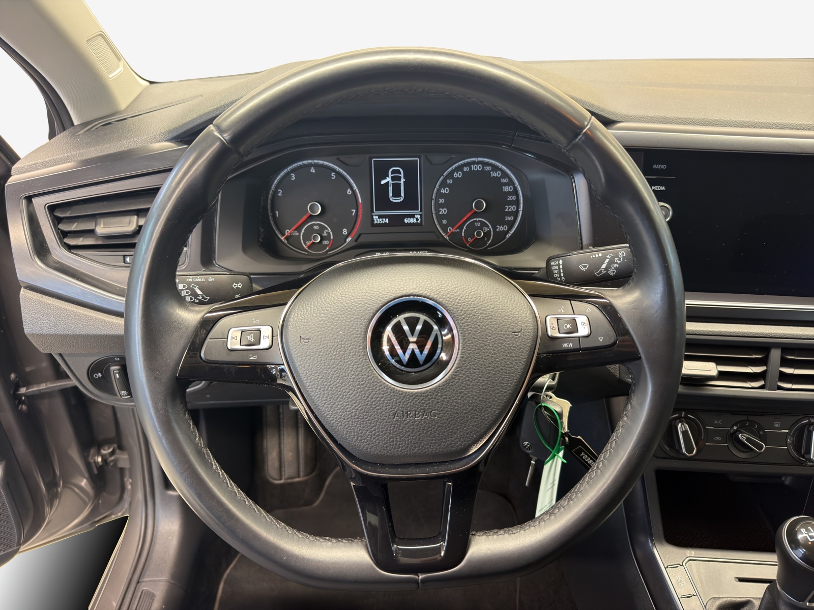 VW Polo 1.0 BMT Value-image-9