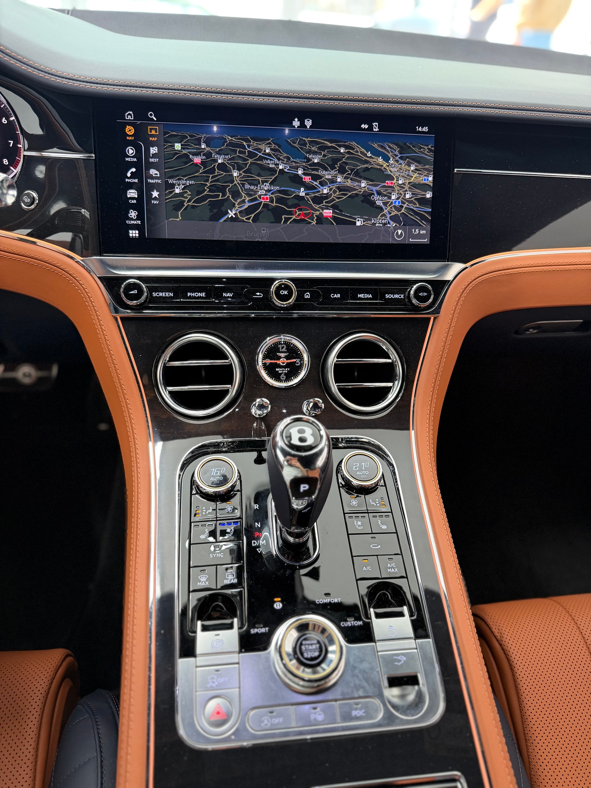 BENTLEY Continental GT 6.0 W12-image-14