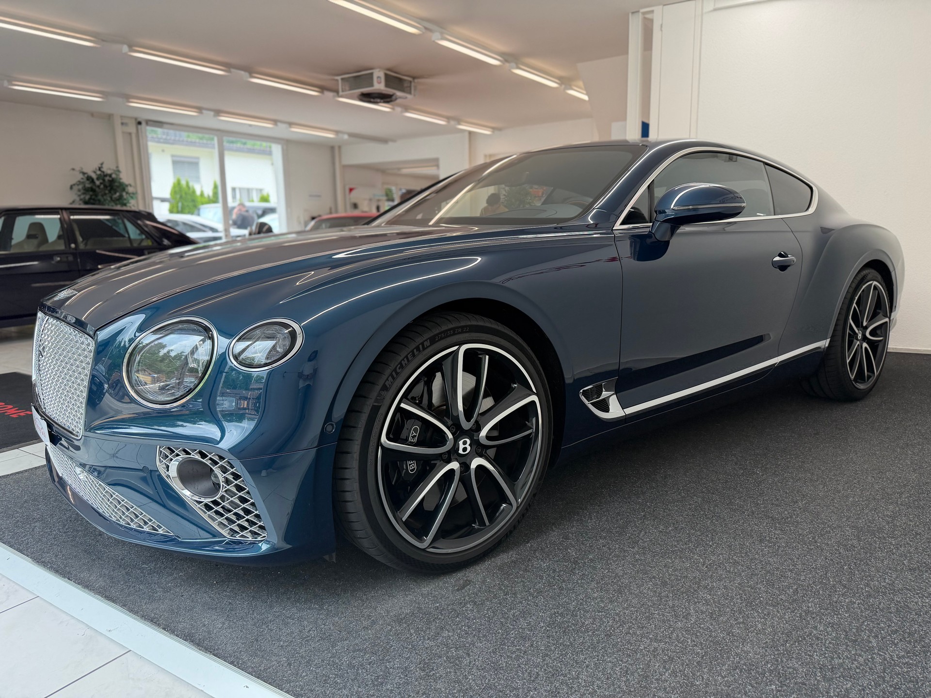 BENTLEY Continental GT 6.0 W12-image-6
