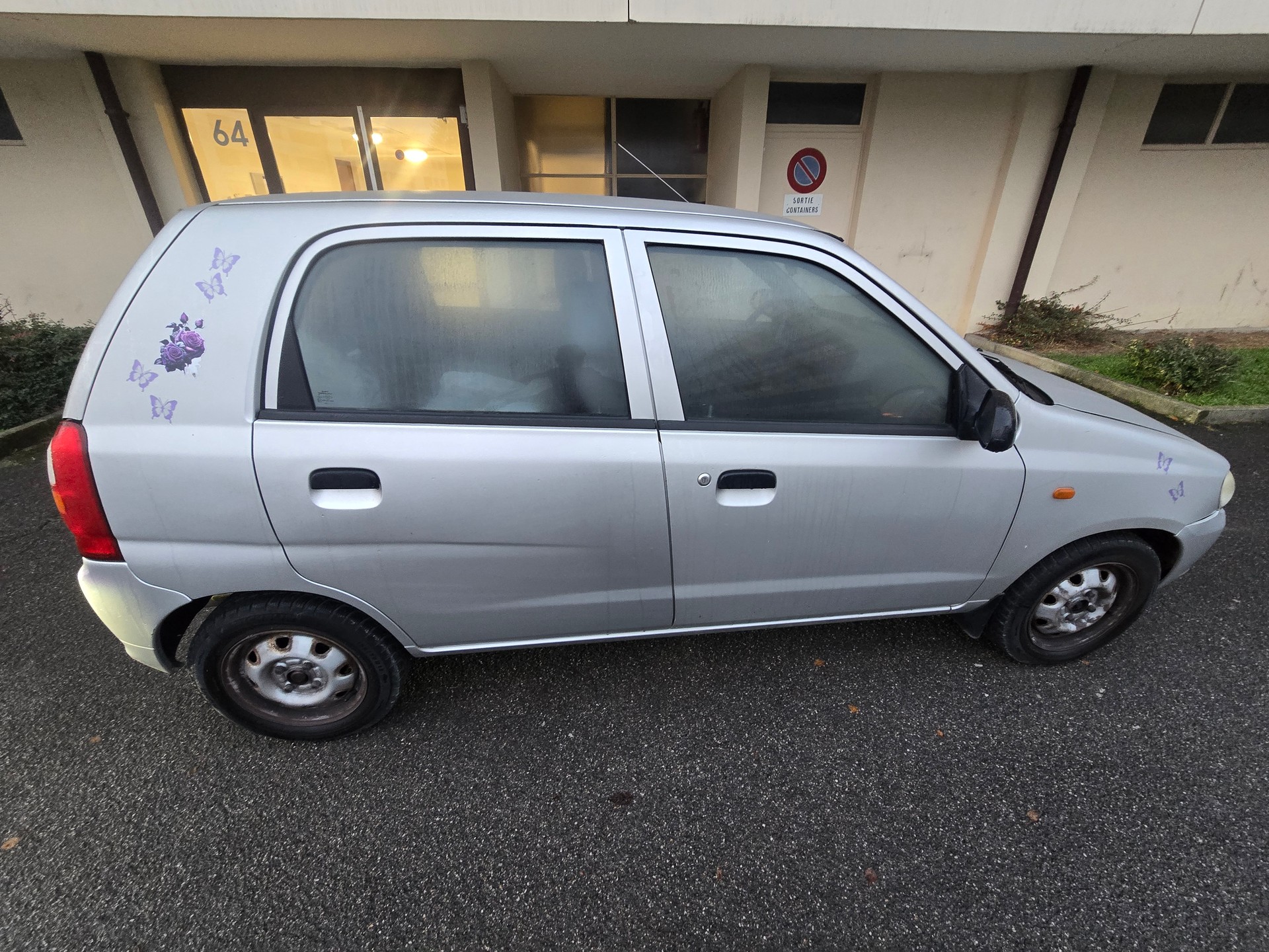 SUZUKI Alto 1.1 Top-image-2