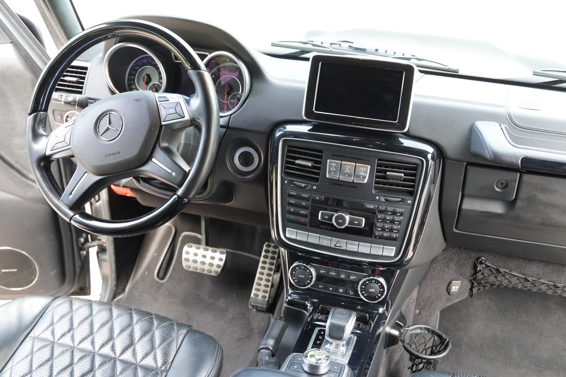 MERCEDES-BENZ G 63 AMG EDITION 463 mit BRABUS-Auspuffanlage-image-6