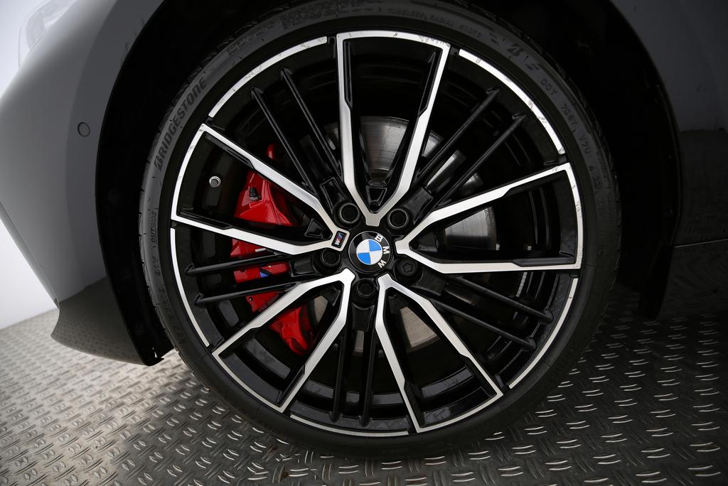 BMW 128ti-image-16