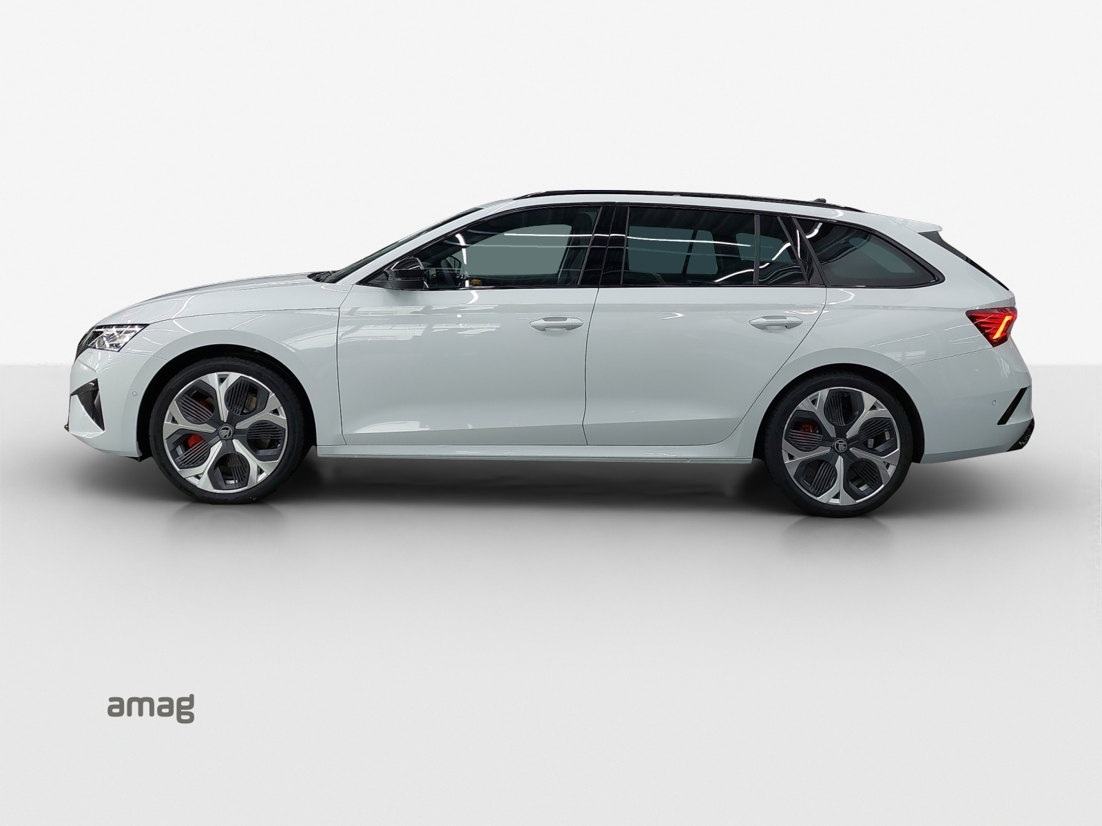 SKODA Octavia Combi 2.0 TSI DSG RS-showroom-element-1