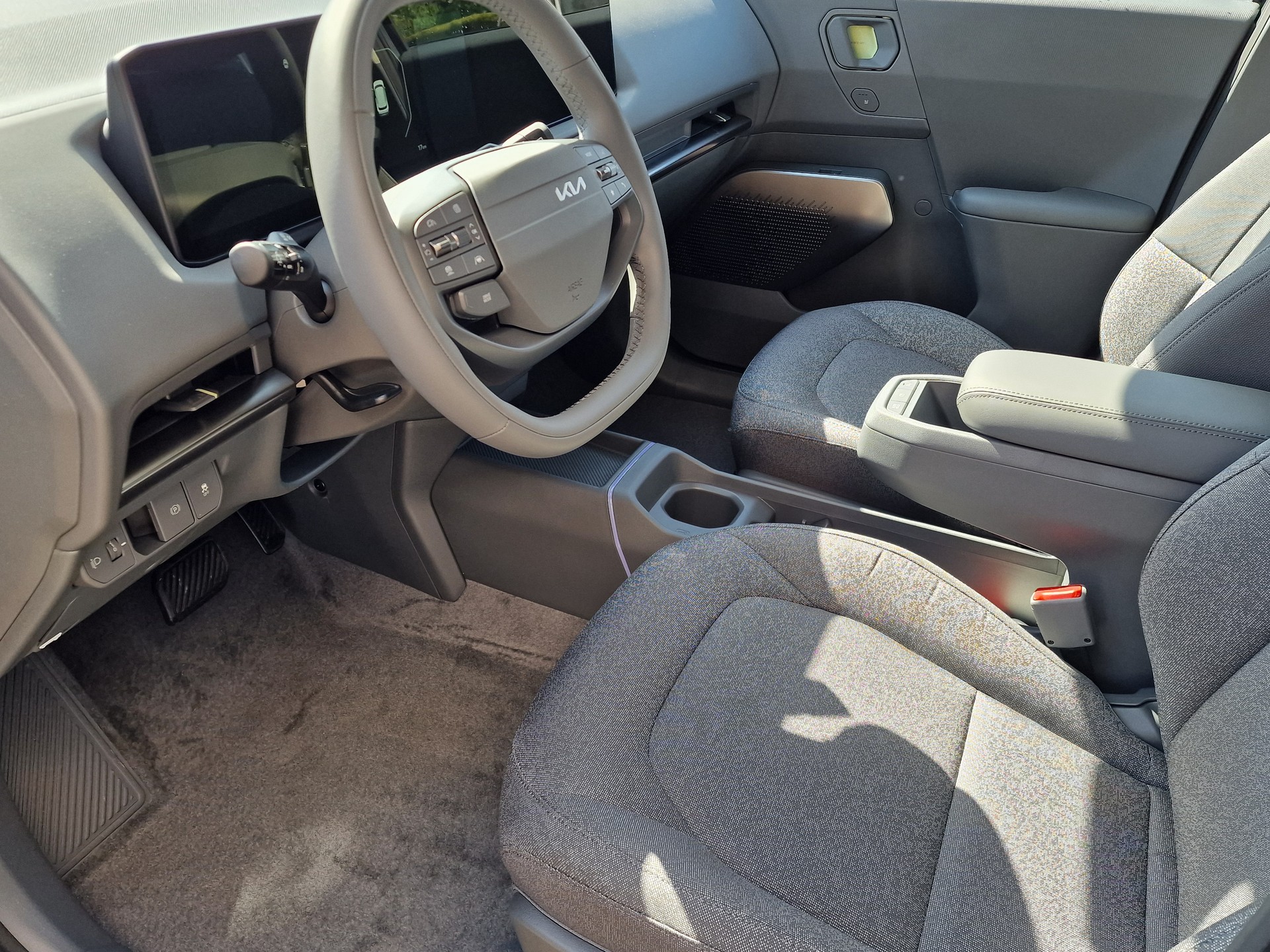KIA EV2 42 kWh Air 4Sitze-image-7