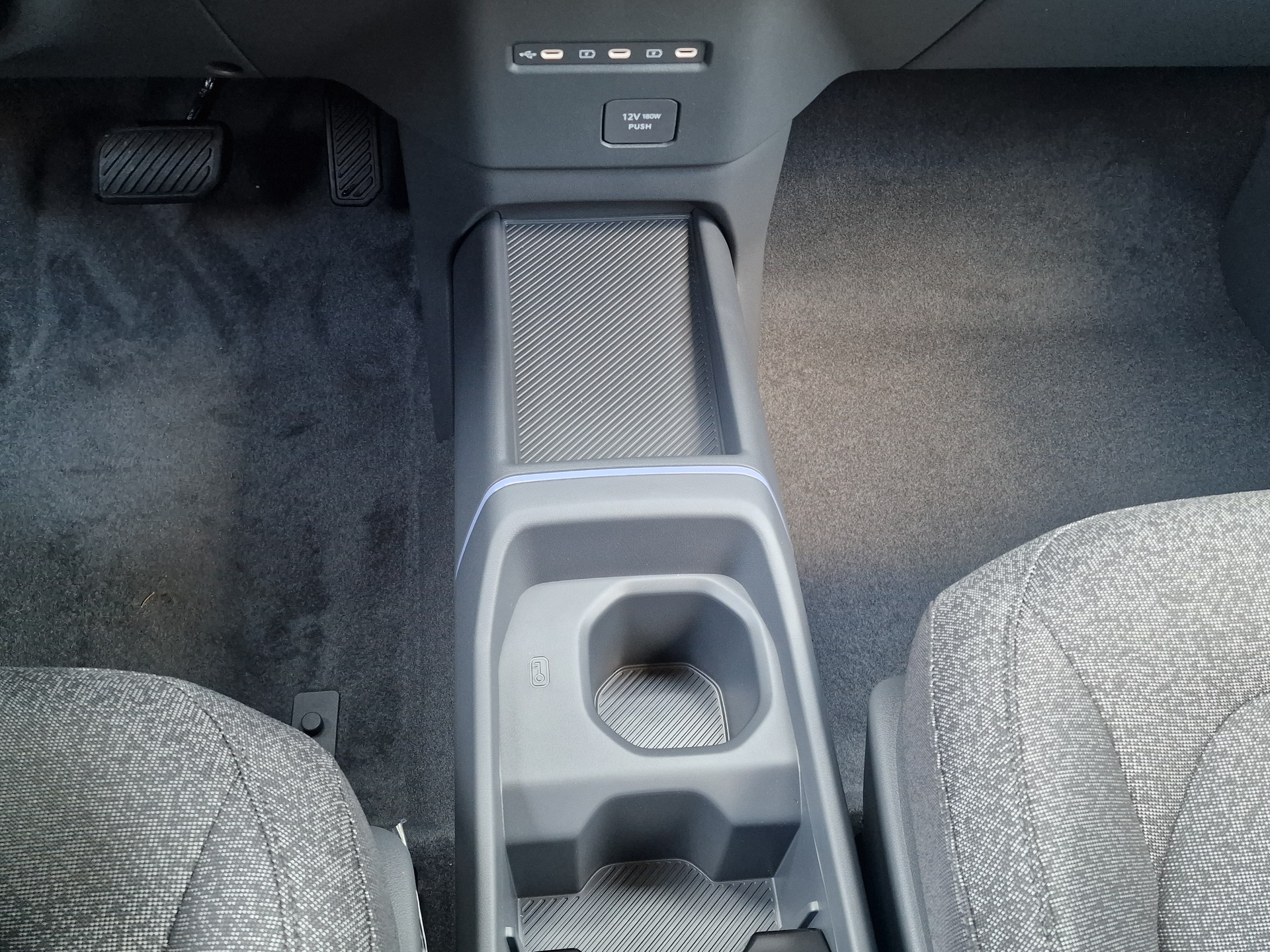 KIA EV2 42 kWh Air 4Sitze-image-11