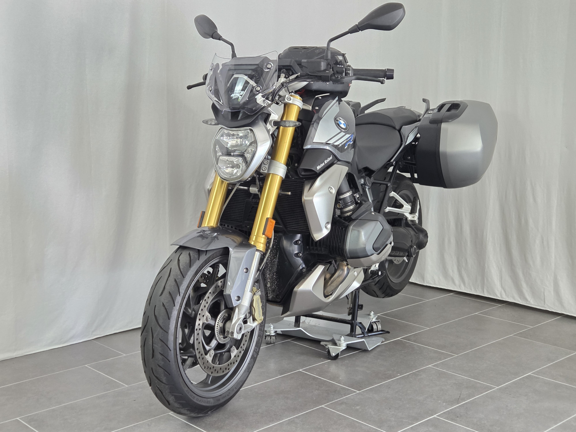BMW R 1250 R Exclusive-image-2