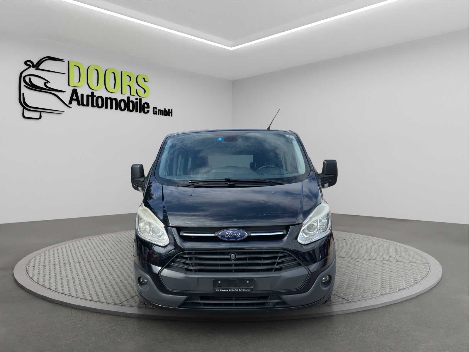 FORD Tourneo Custom 300 L1H1 Limited-showroom-element-1