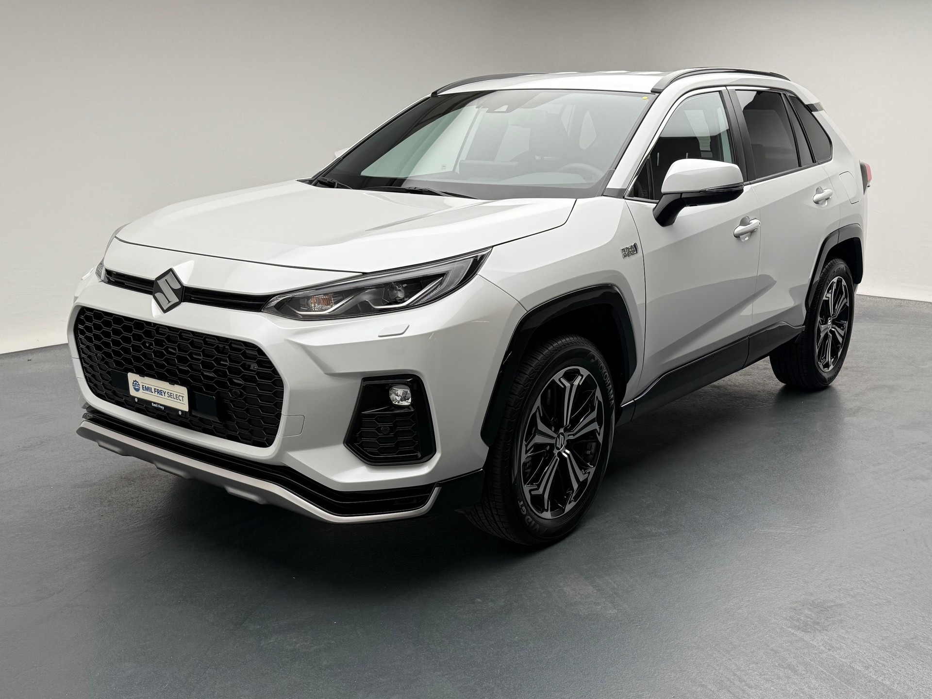 SUZUKI Across 2.5 PHEV Compact Top 4x4-showroom-element-1