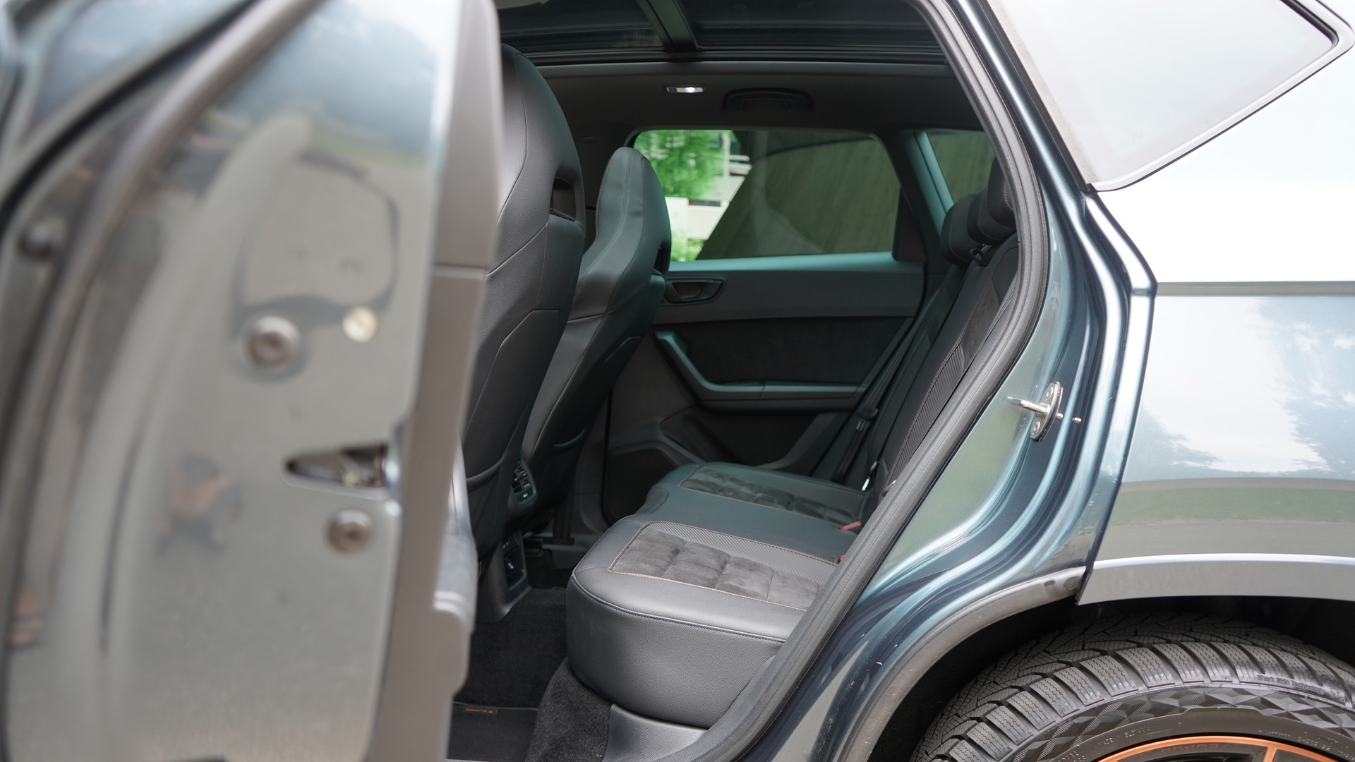 CUPRA Ateca 2.0 TSI Cupra 4Drive DSG-image-8