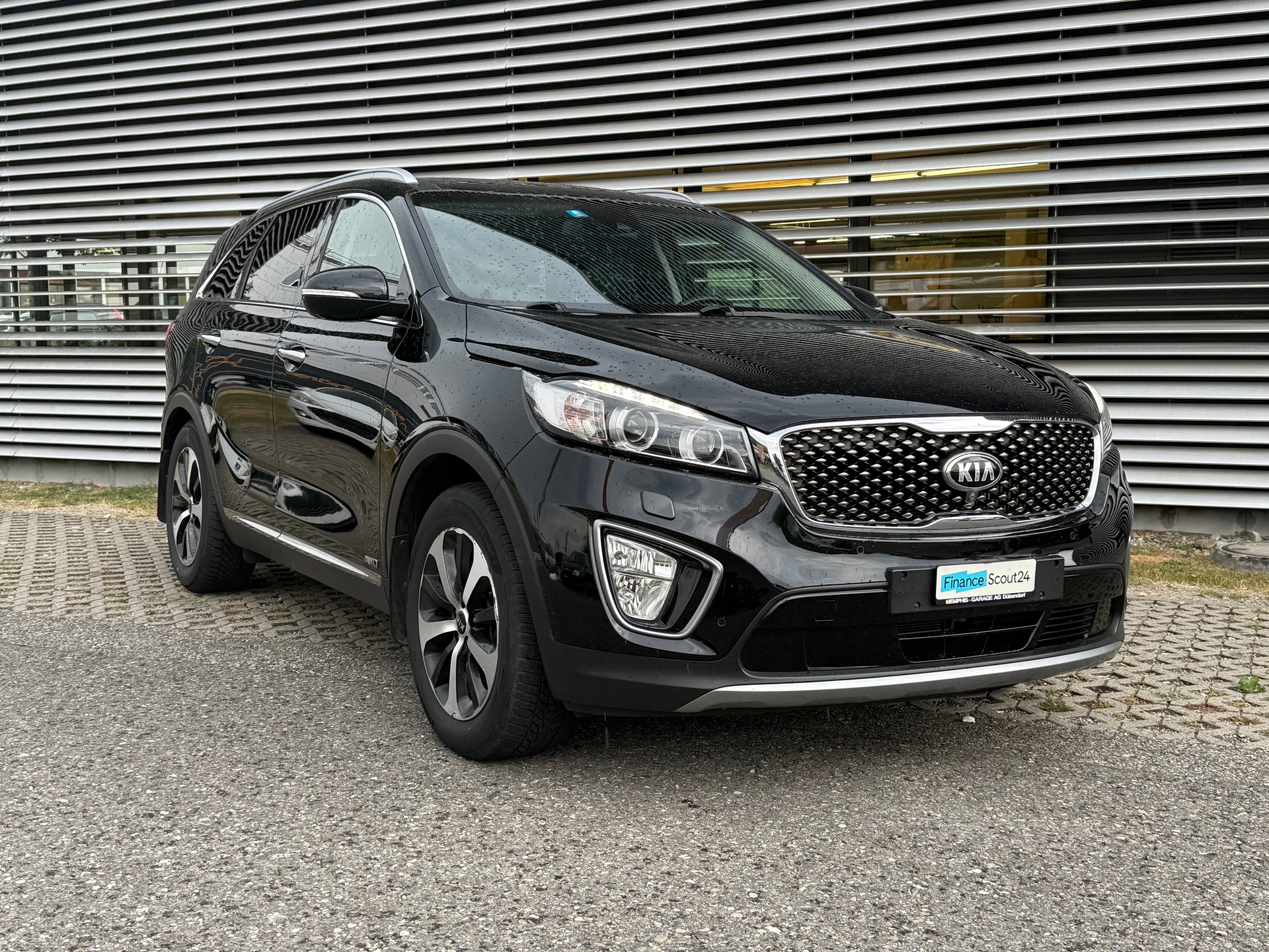 KIA Sorento 2.2 CRDI Style 7P. Automatic-image-14